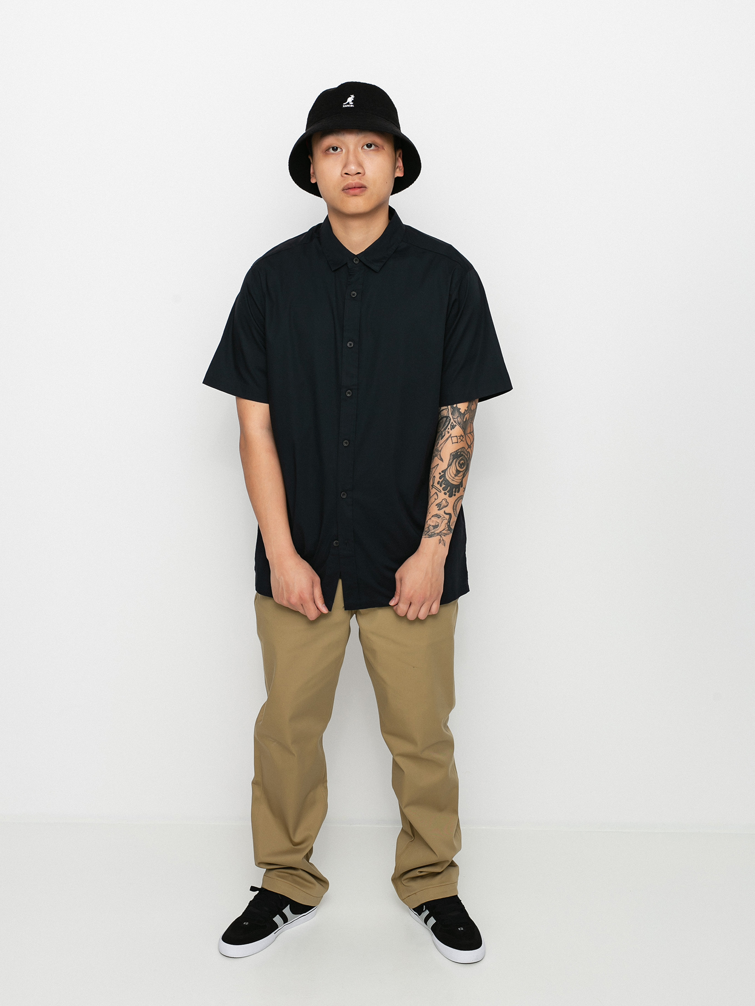 Globe Dion Agius Ss Ing (black)