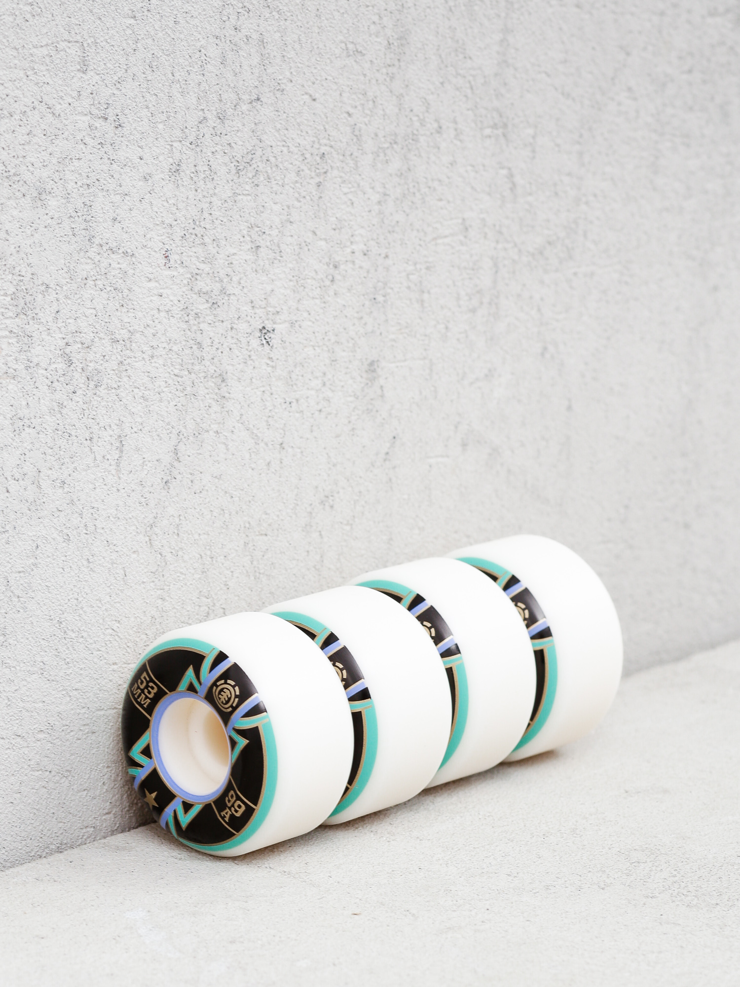 Element Banner Year Gördeszka kerék (assorted)