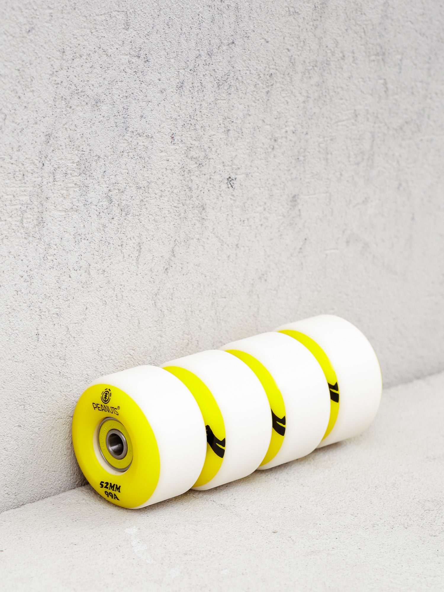 Element Peanuts Charlie Brow Gördeszka kerék (assorted)