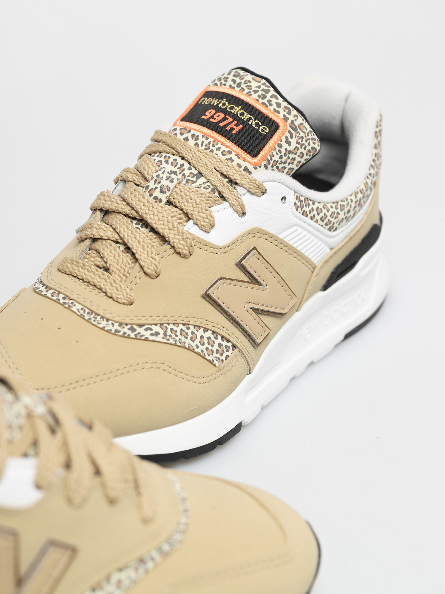New Balance 997 Wmn Cipők (incense)