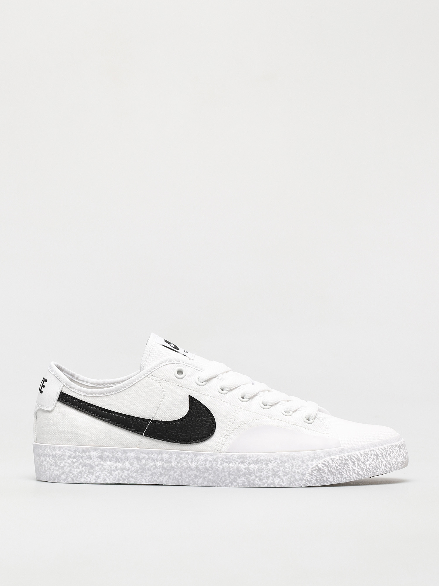 Nike SB Blazer Court Cipők (white/black white black)