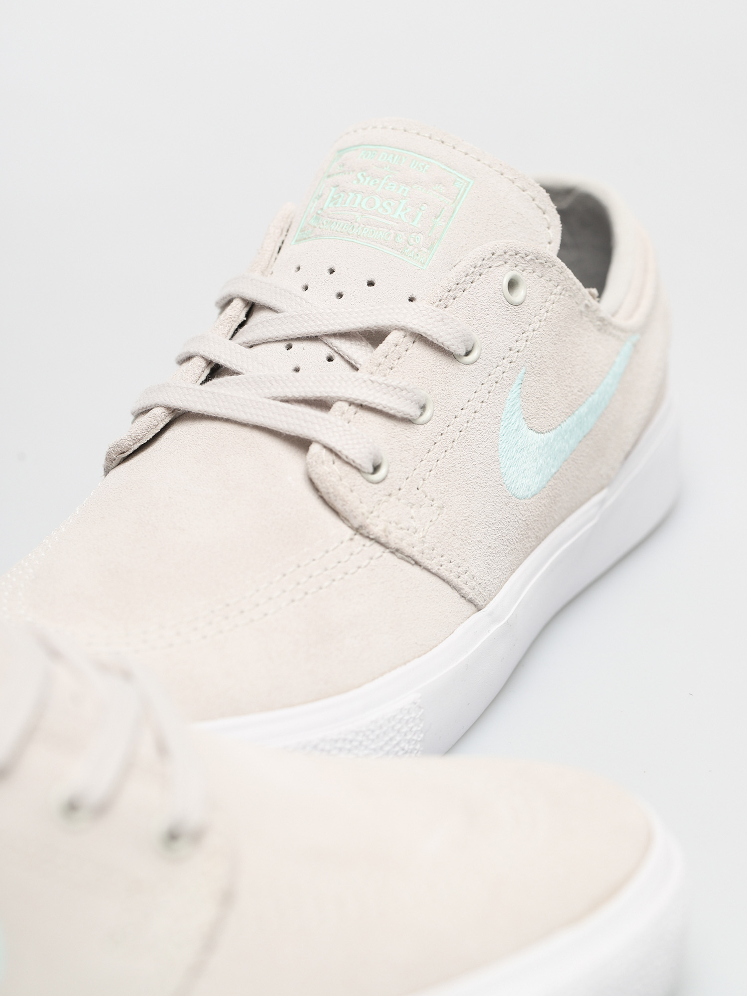 Nike SB Zoom Janoski Rm Cipők (summit white/light dew summit white)
