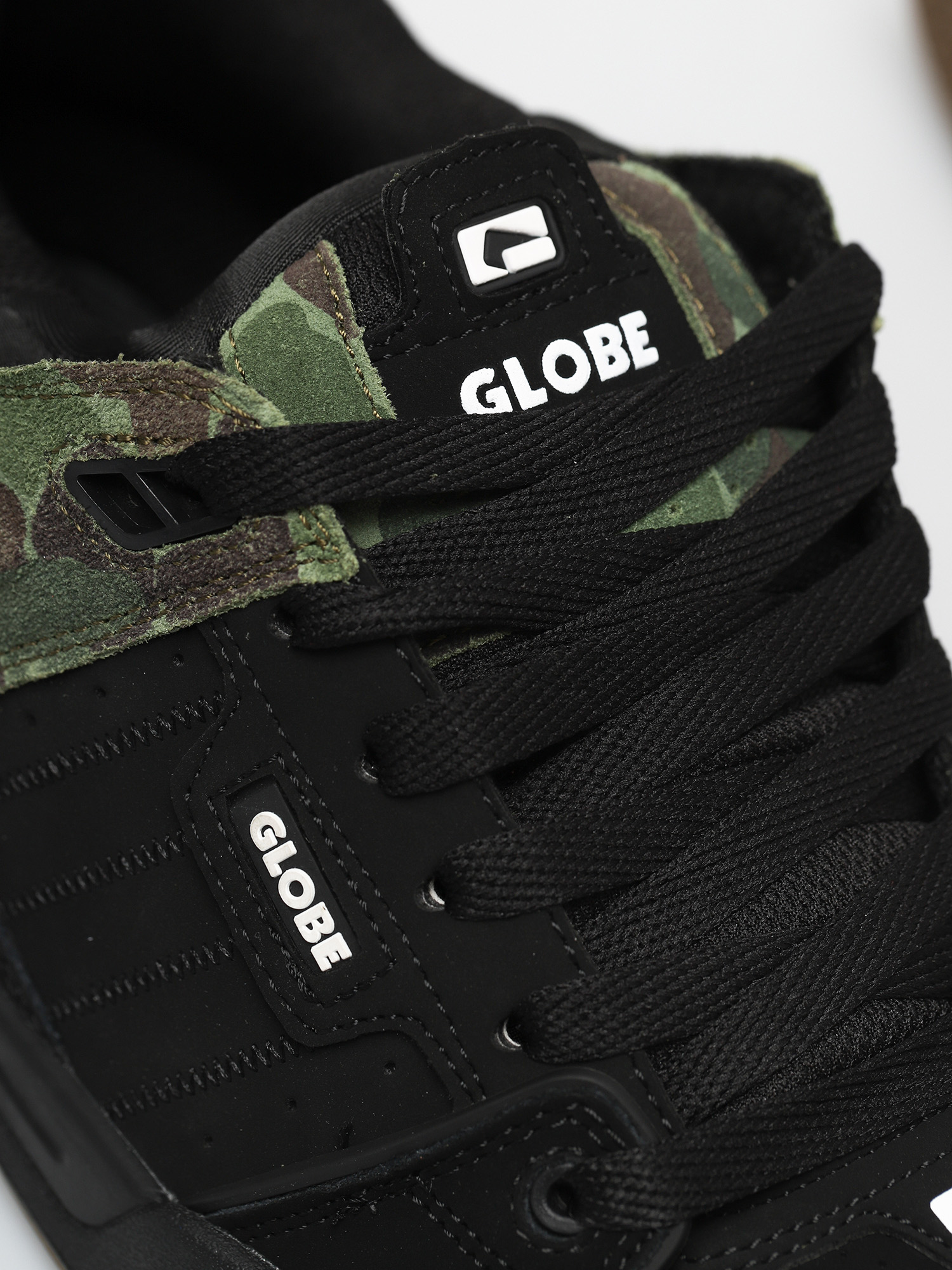 Globe Fusion Cipők (black/green camo)