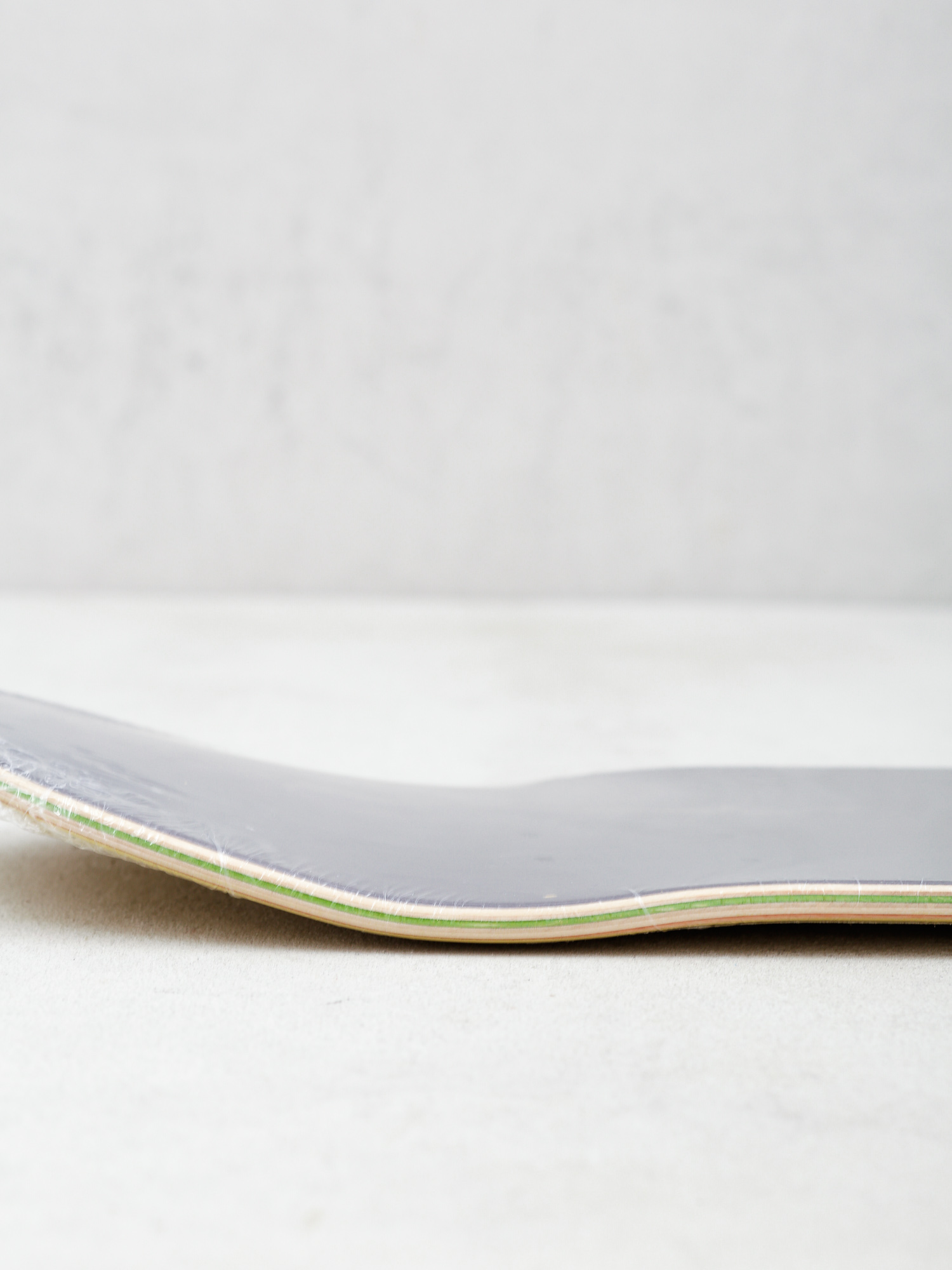 Sour Solution Box Logo Gördeszka lap (fish)