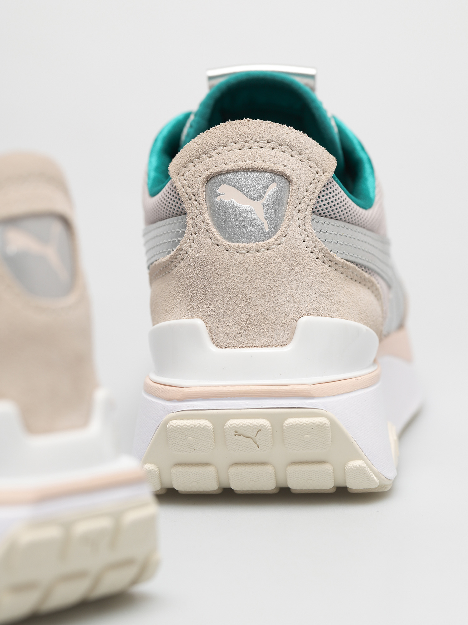 Puma Cruise Rider OQ Wmn Cipők (beige)