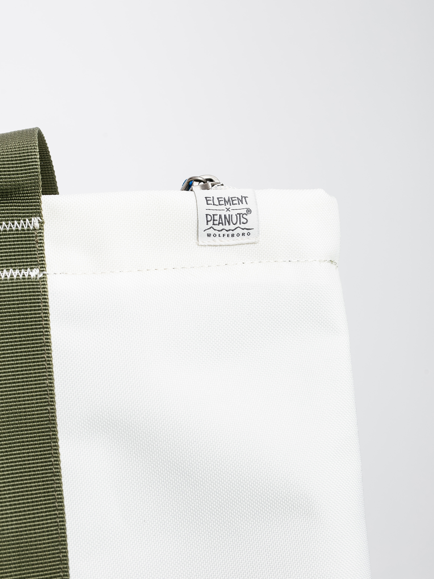 Element Carrier Peanuts Tote Kézitáska (off white)