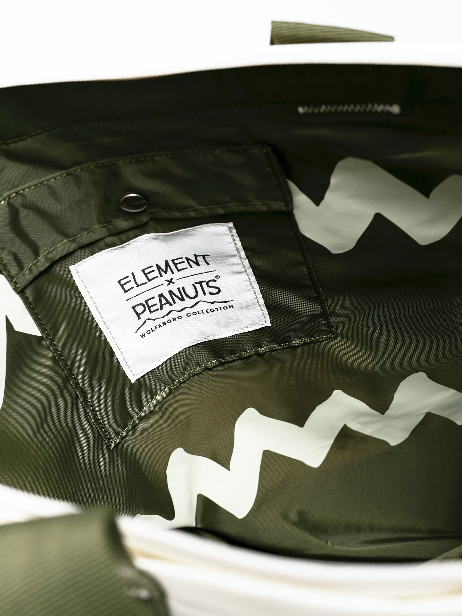 Element Carrier Peanuts Tote Kézitáska (off white)