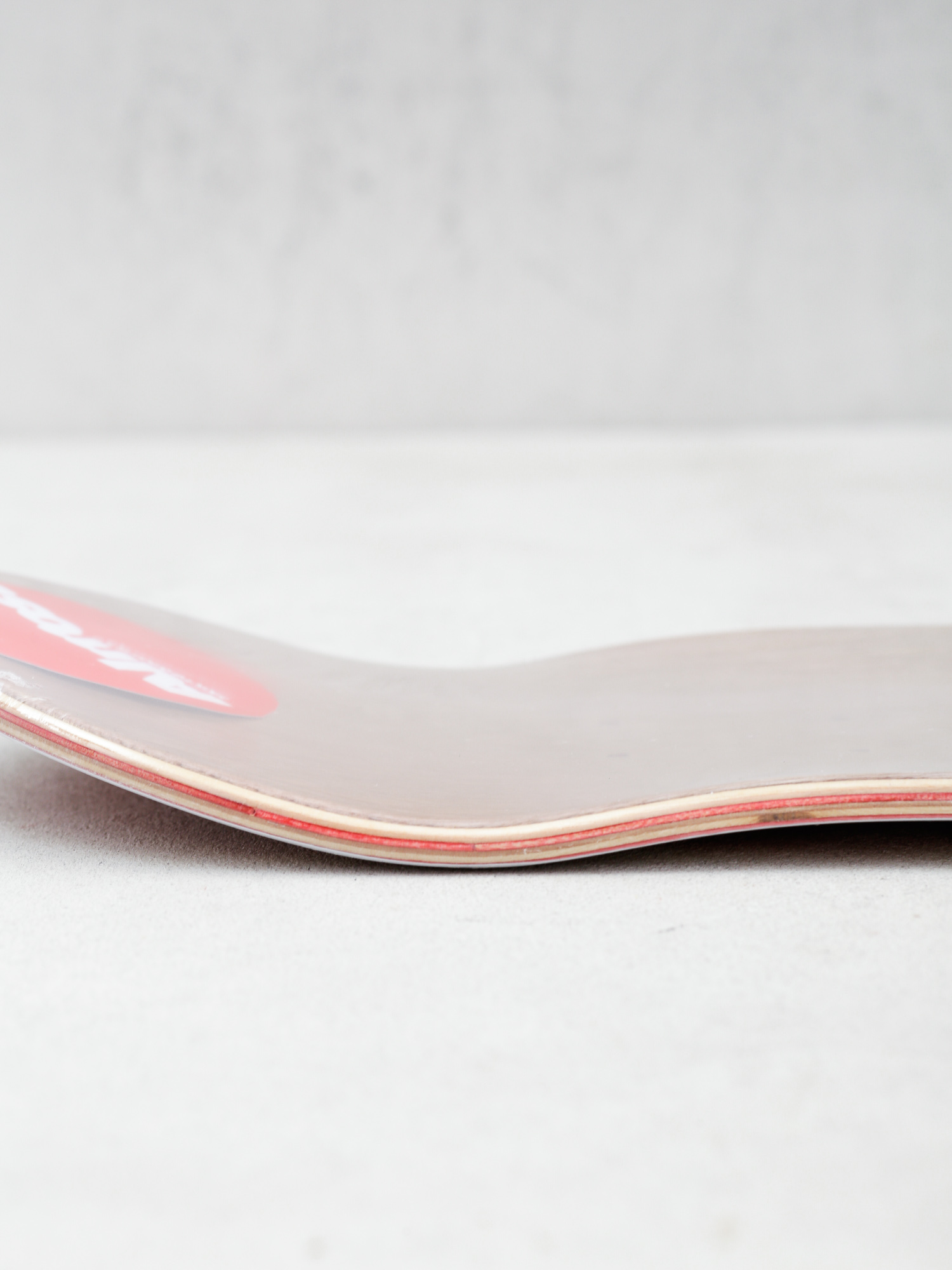 Almost Pb & J Gördeszka lap (strawberry)