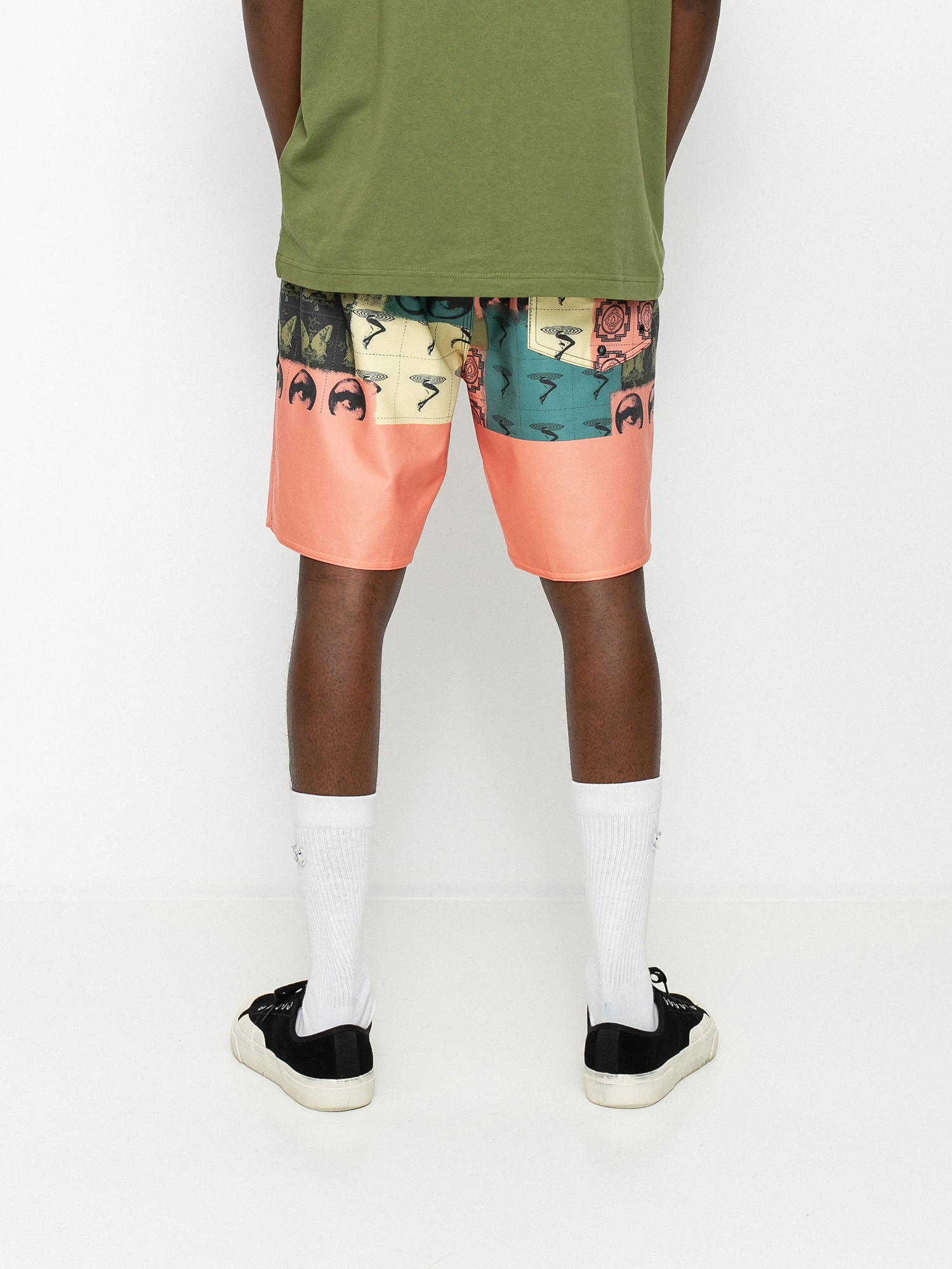 Volcom Tropic Blotter Panel 18 Boardshort (black)