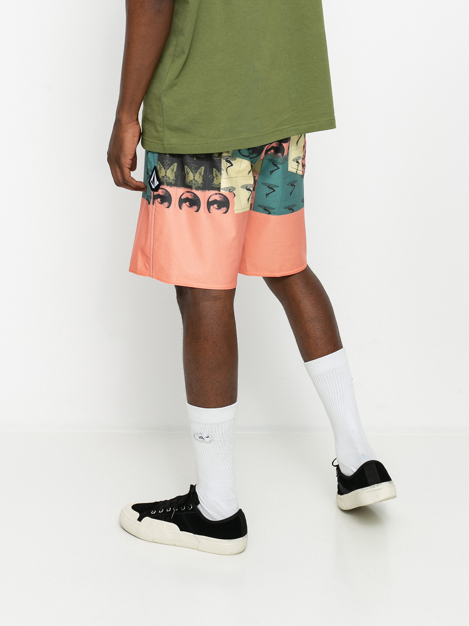 Volcom Tropic Blotter Panel 18 Boardshort (black)