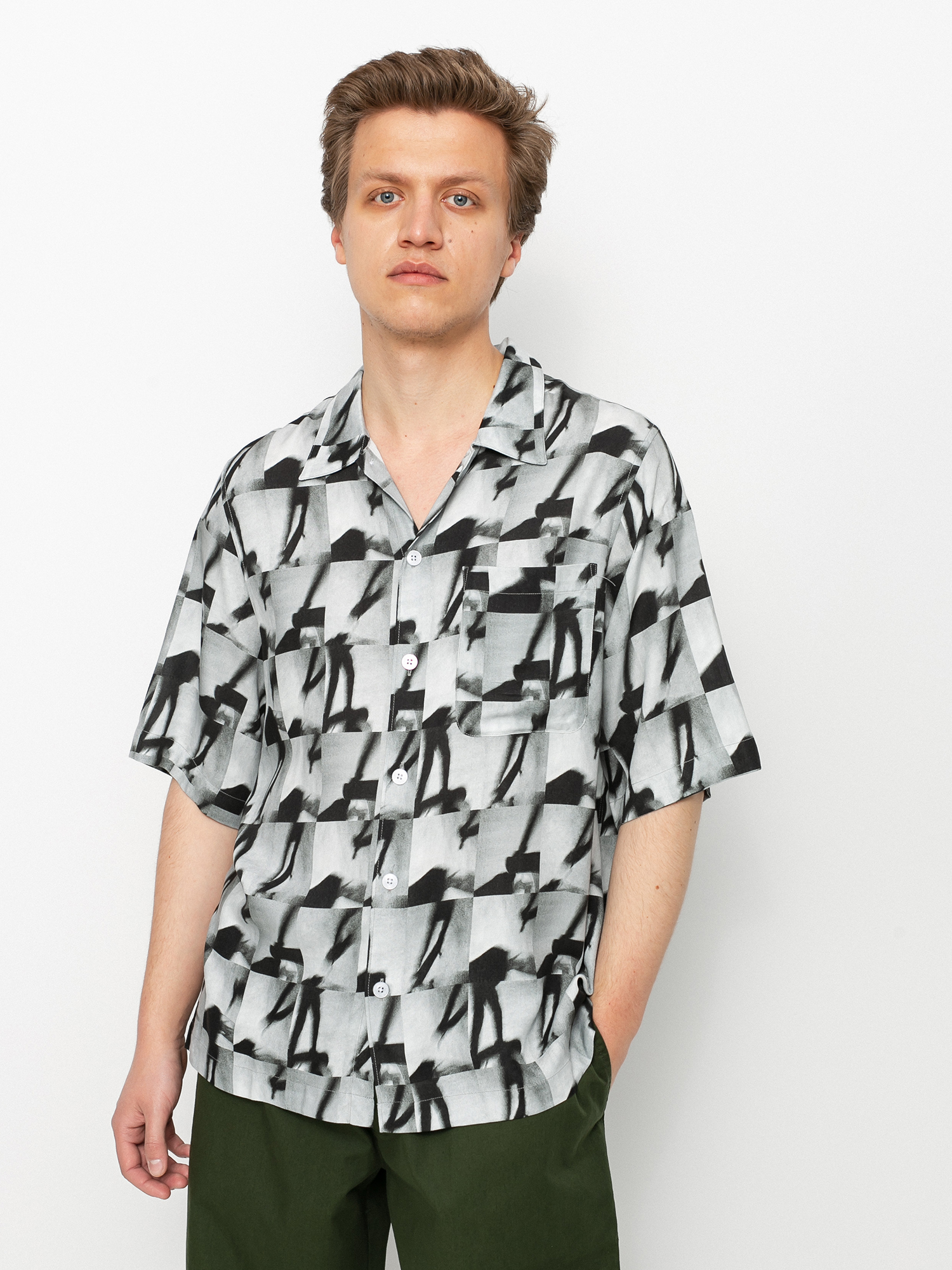 Polar Skate Sequence Art Ing (black)