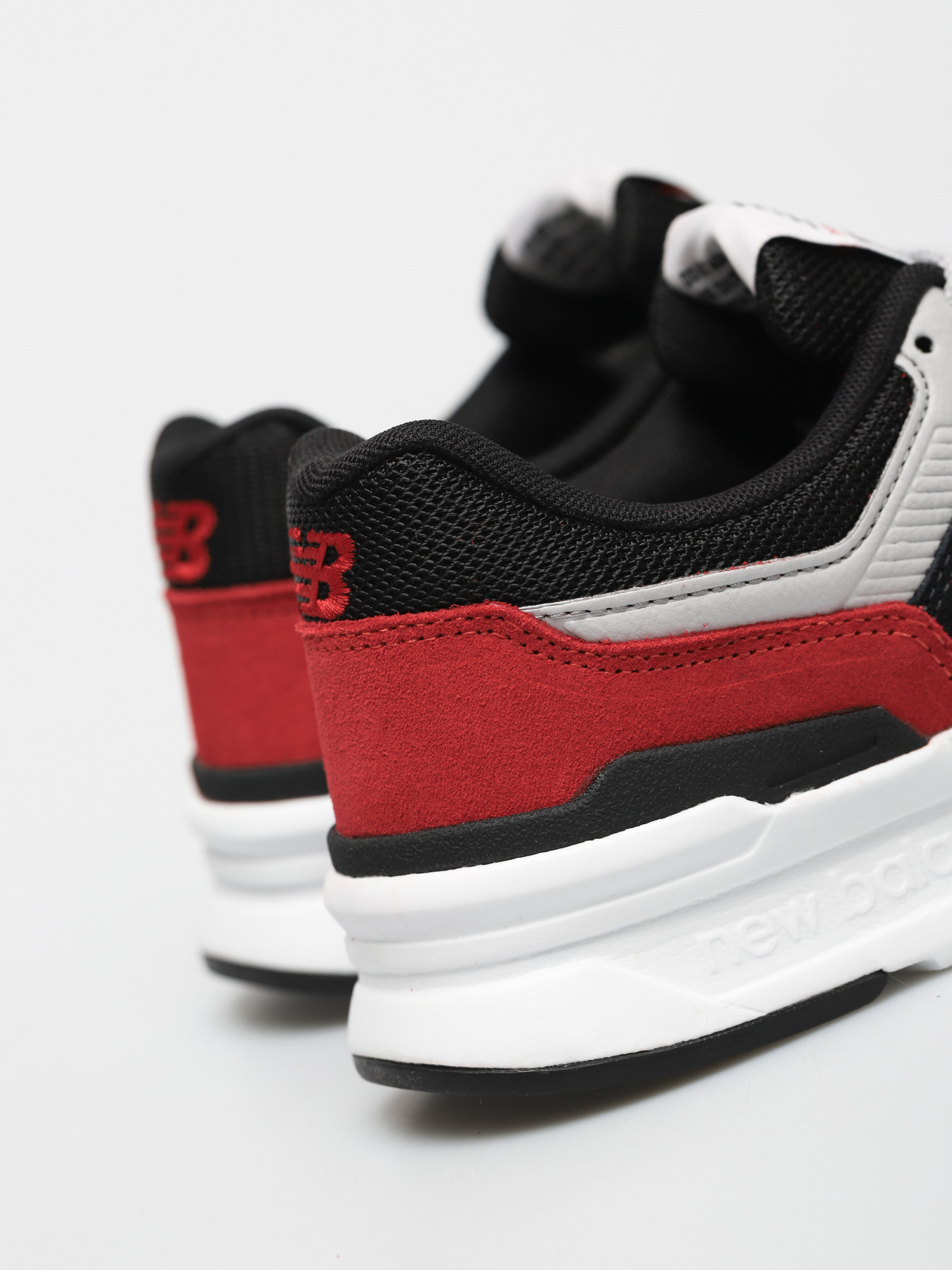 New Balance 997 Cipők (red/grey)