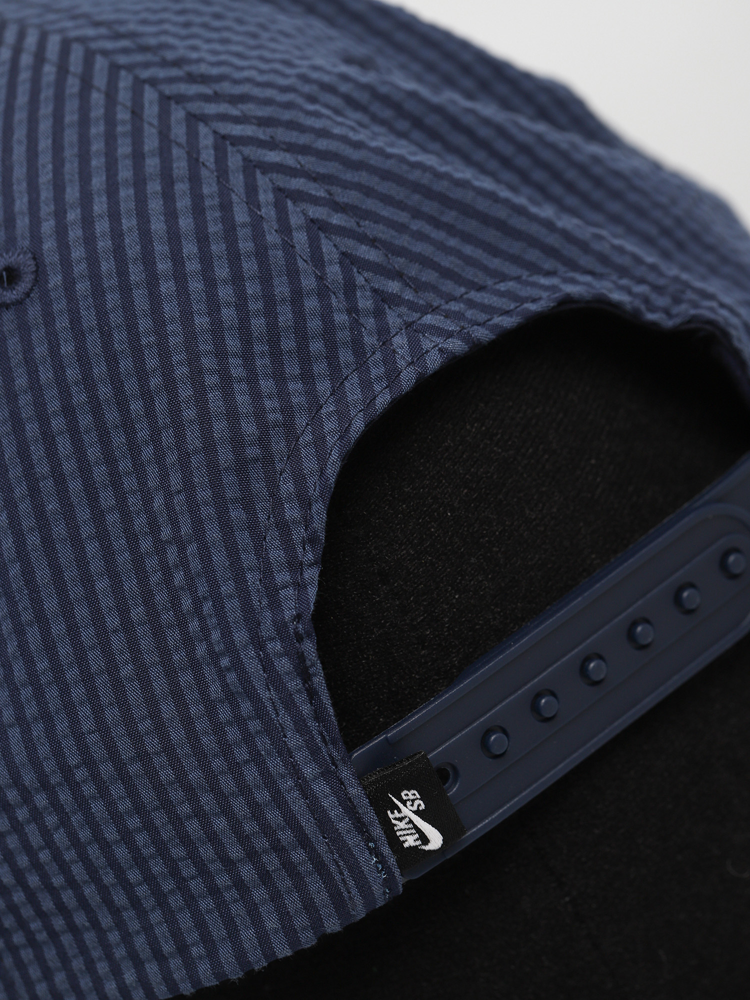 Nike SB H86 Flatbill Seersucker Baseball sapka (midnight navy/university red)