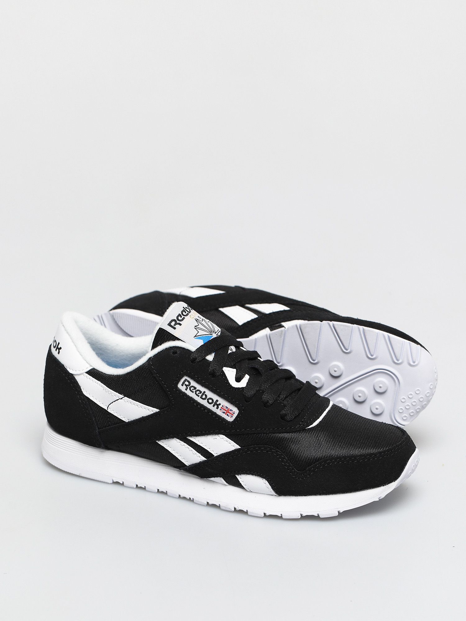 Reebok Cl Nylon Wmn Cipők (black/black/white)