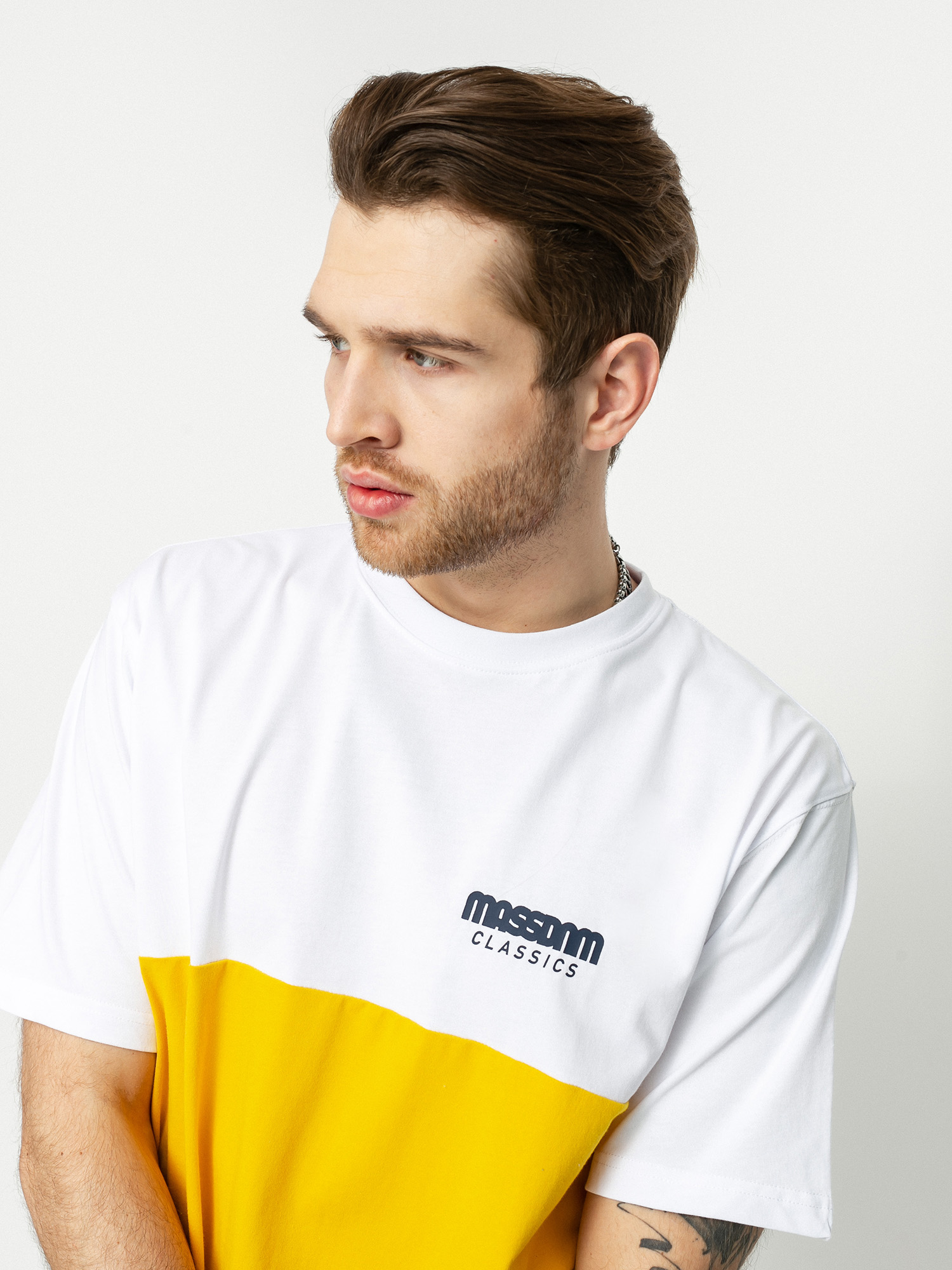 MassDnm Zone Ujjatlan felső (white/gold/navy)