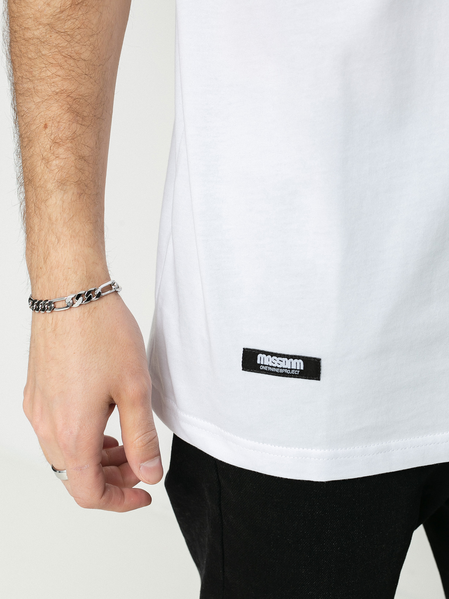 MassDnm Worldwide Ujjatlan felső (white)