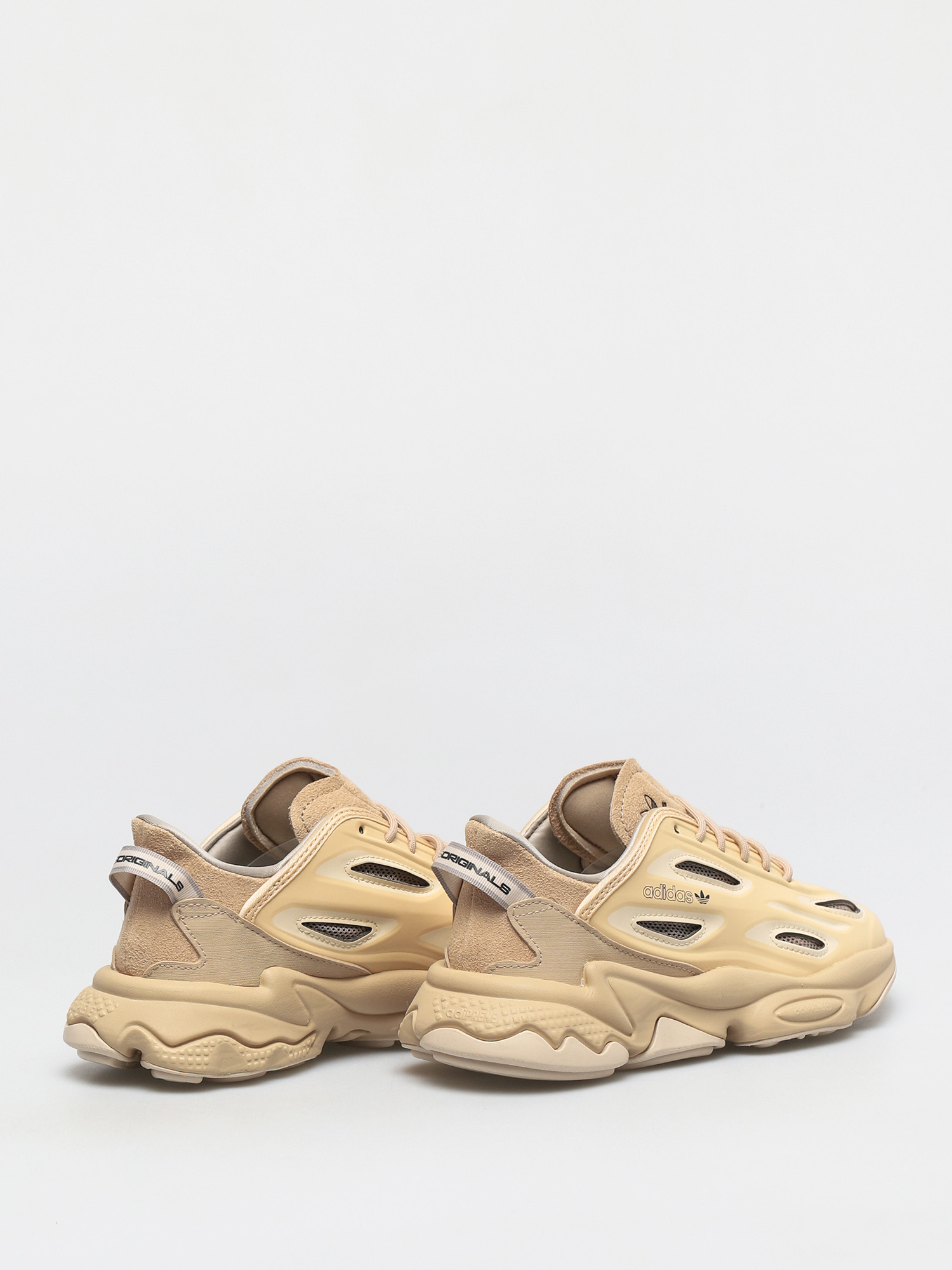 Adidas Originals Ozweego Celox Cipők Wmn (stpanu/linen/lbrown)