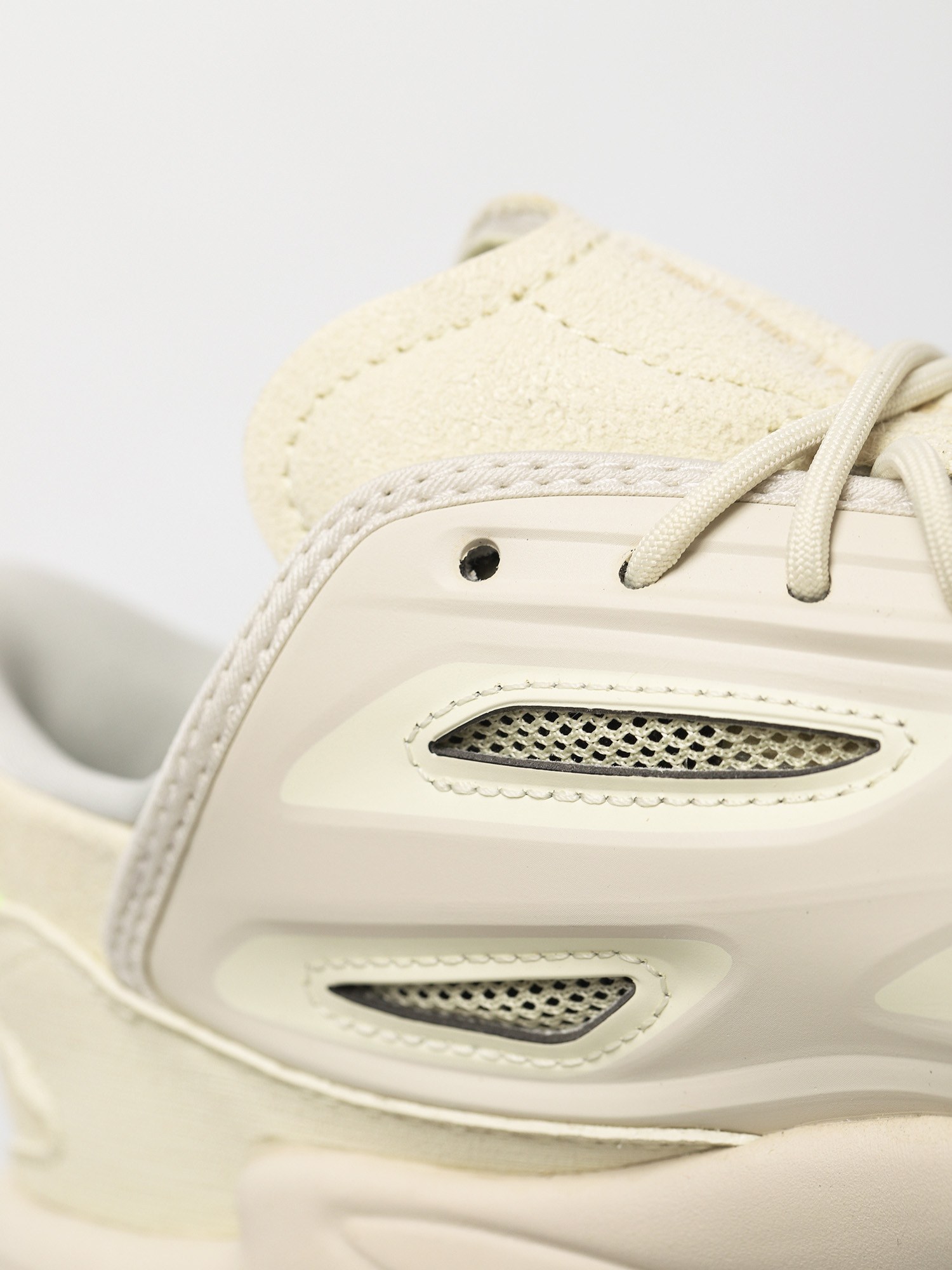 Adidas Originals Ozweego Celox Cipők Wmn (talc/sand/siggnr)