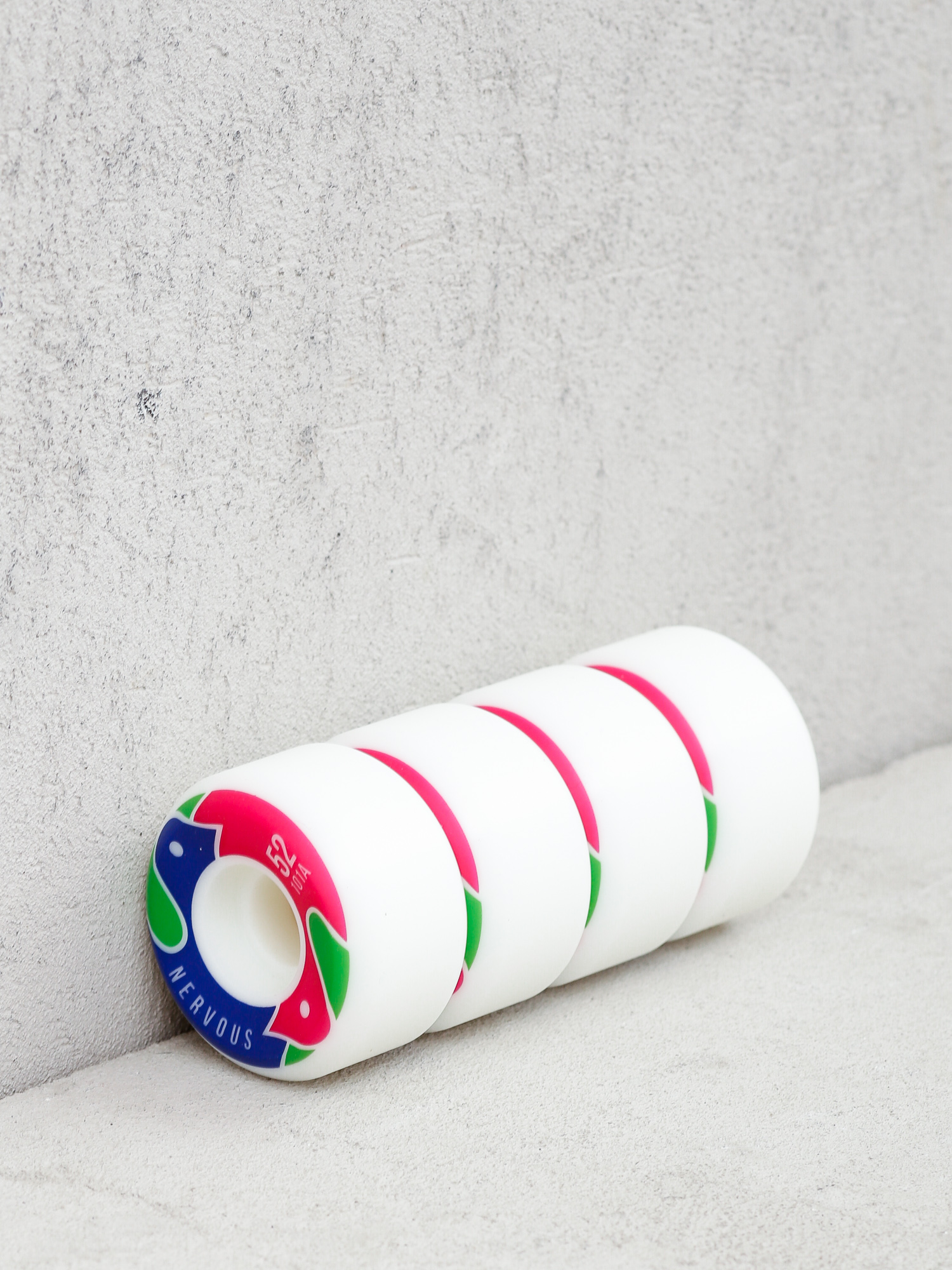 Nervous Couple Conical Gördeszka kerék (purple)