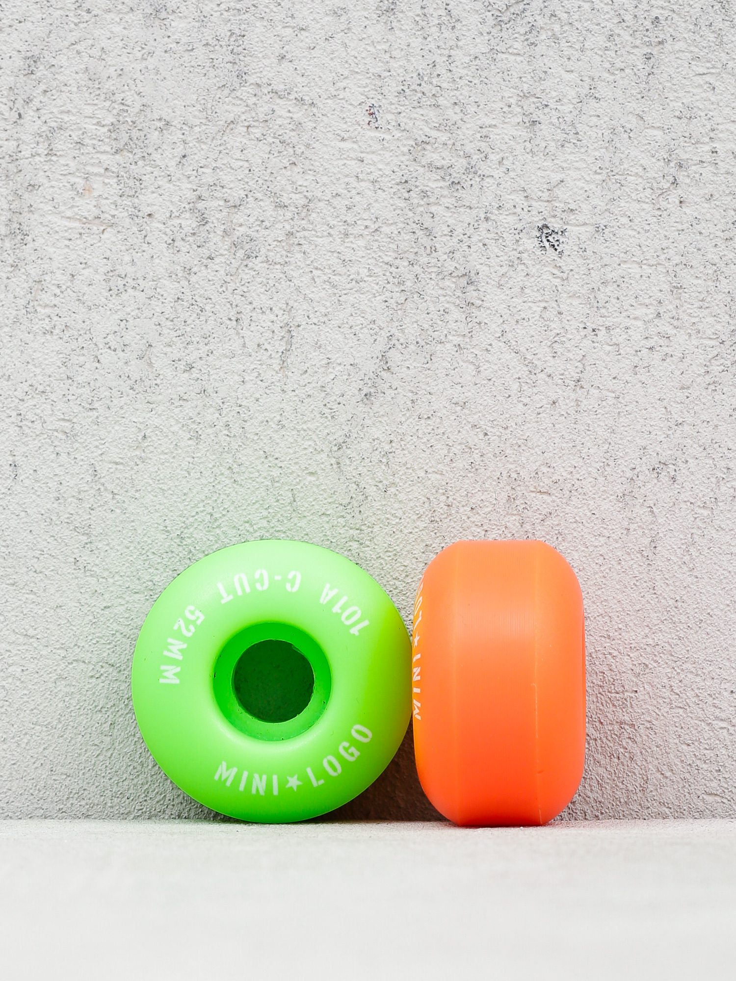 Minilogo C Cut 2 Gu00f6rdeszka keru00e9k (assorted)