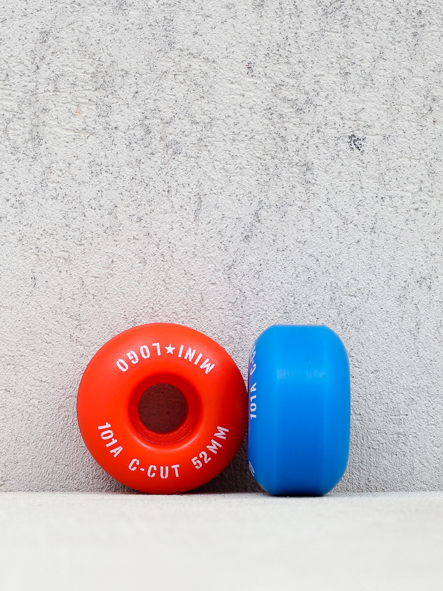 Minilogo C Cut 2 Gördeszka kerék (assorted)