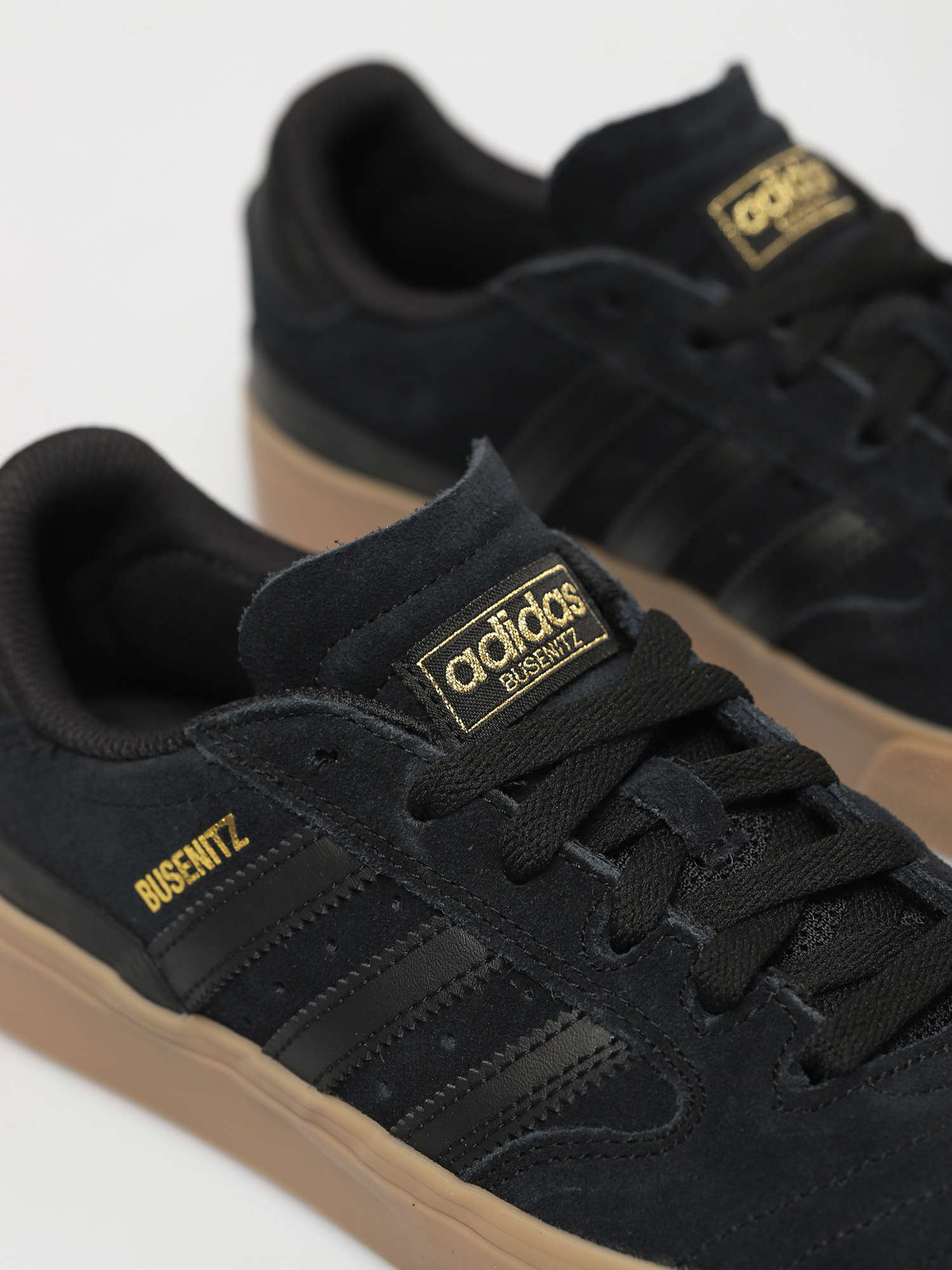 adidas busenitz vulc 2 black gum