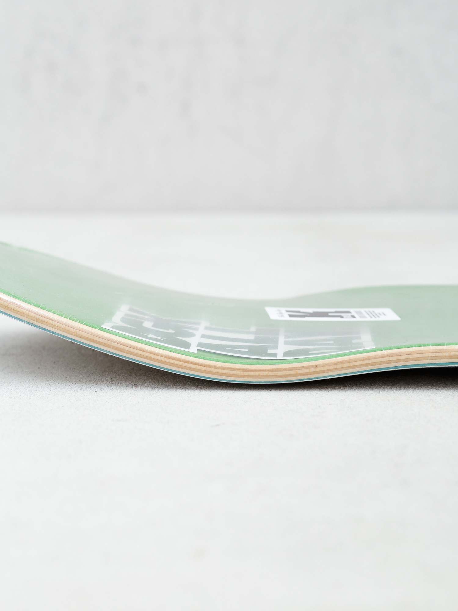 DGK Rolling Papers Gördeszka lap (stevies)