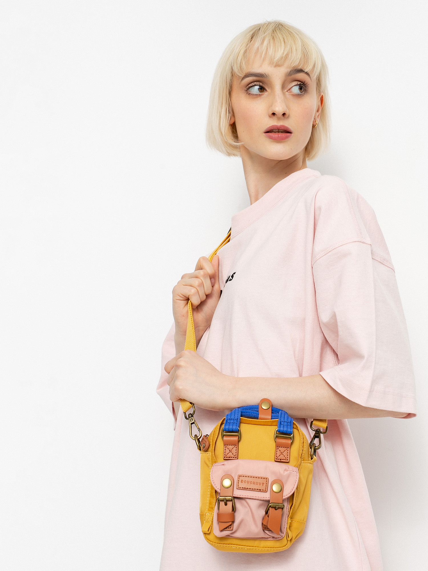 Doughnut Macaroon Tiny (yellow x rose)