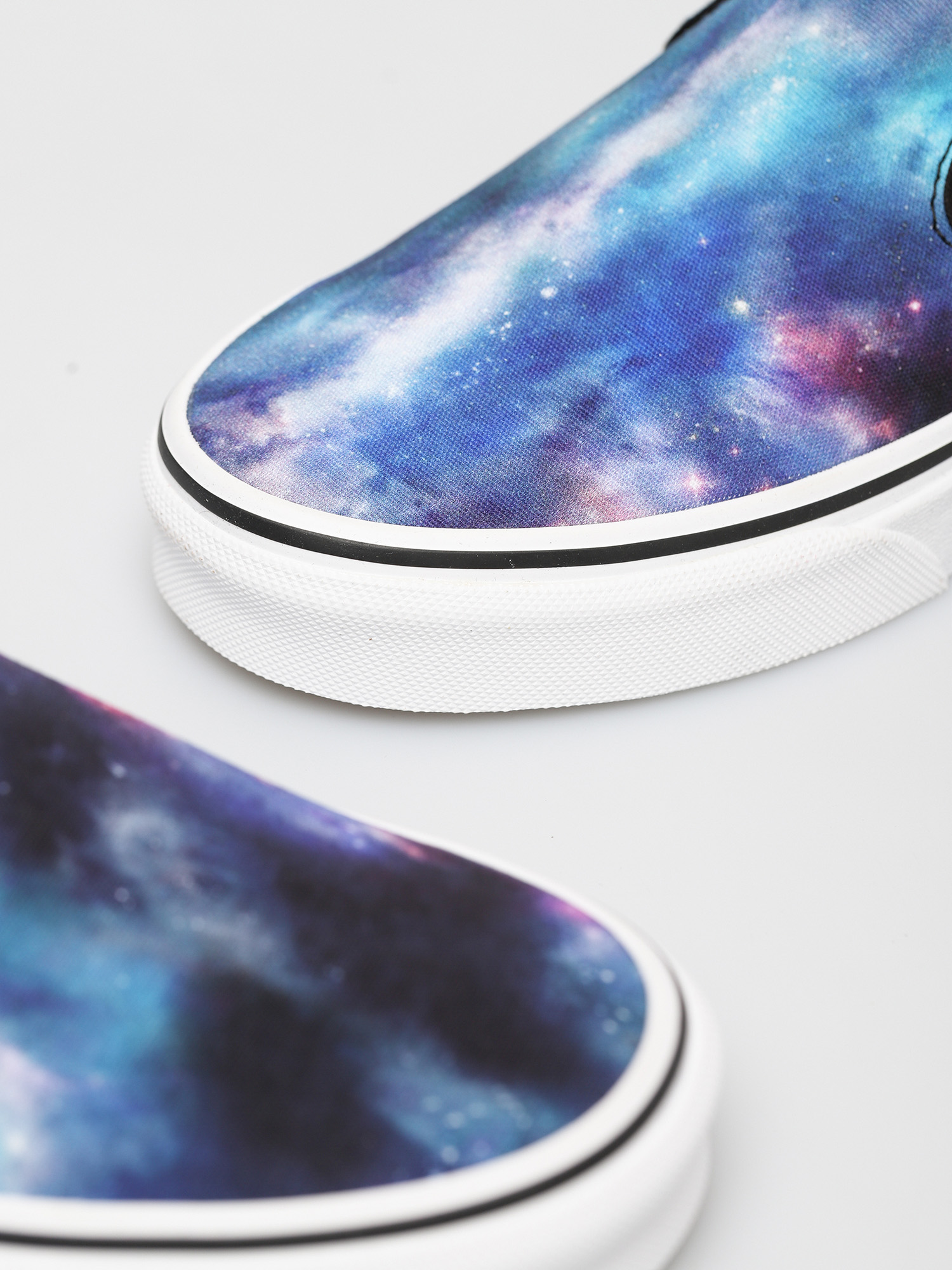 Vans Classic Slip On Cipők (galaxy black/true white)