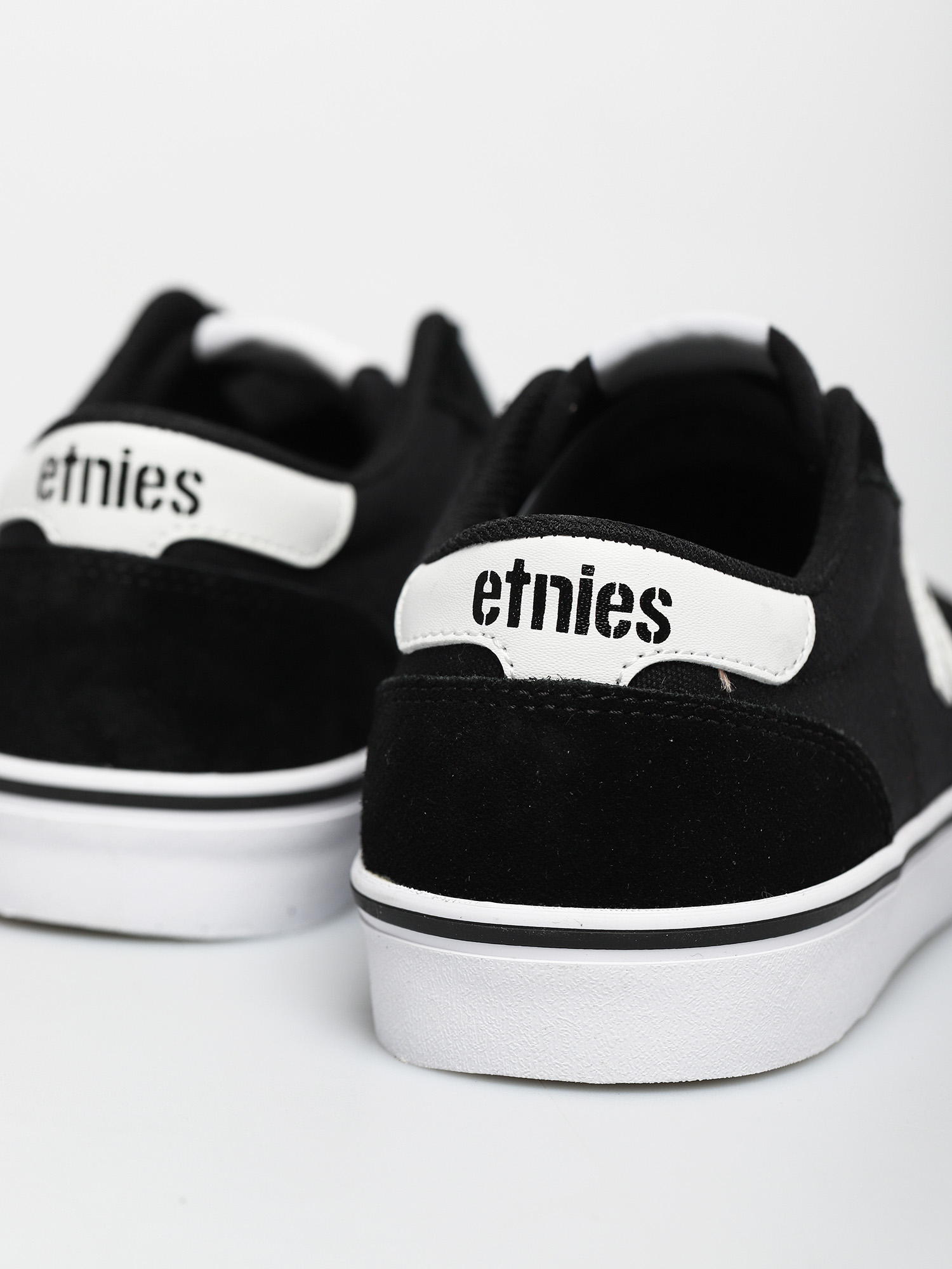 Etnies Kids Calli Vulc JR Cipők (black)
