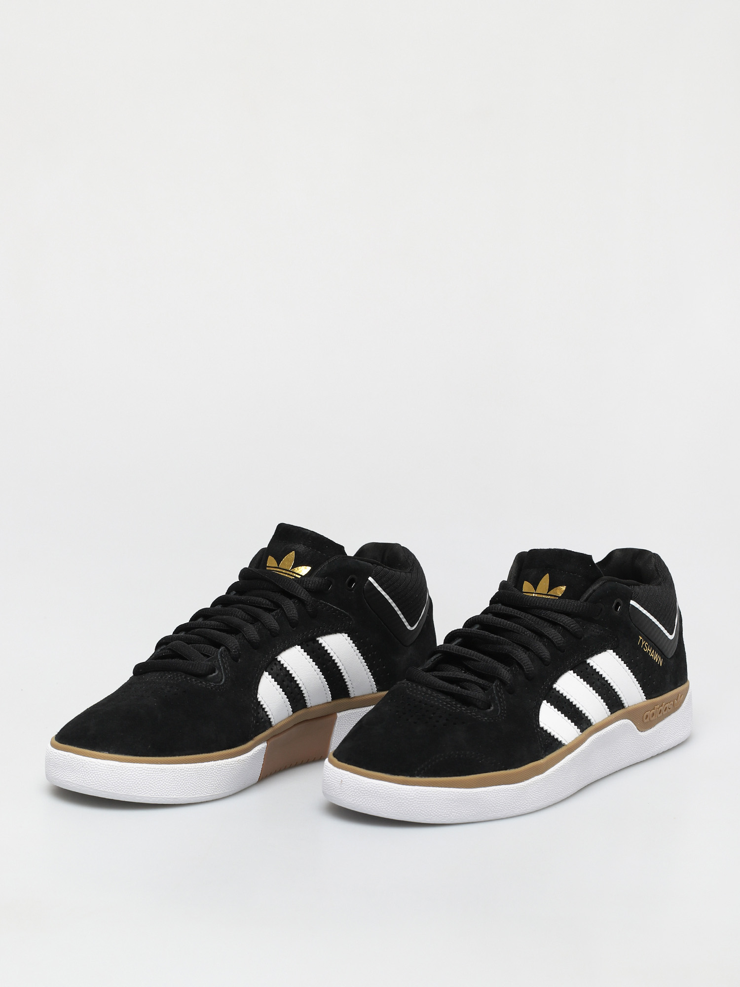 adidas Tyshawn Cipők (cblack/ftwwht/gum4)
