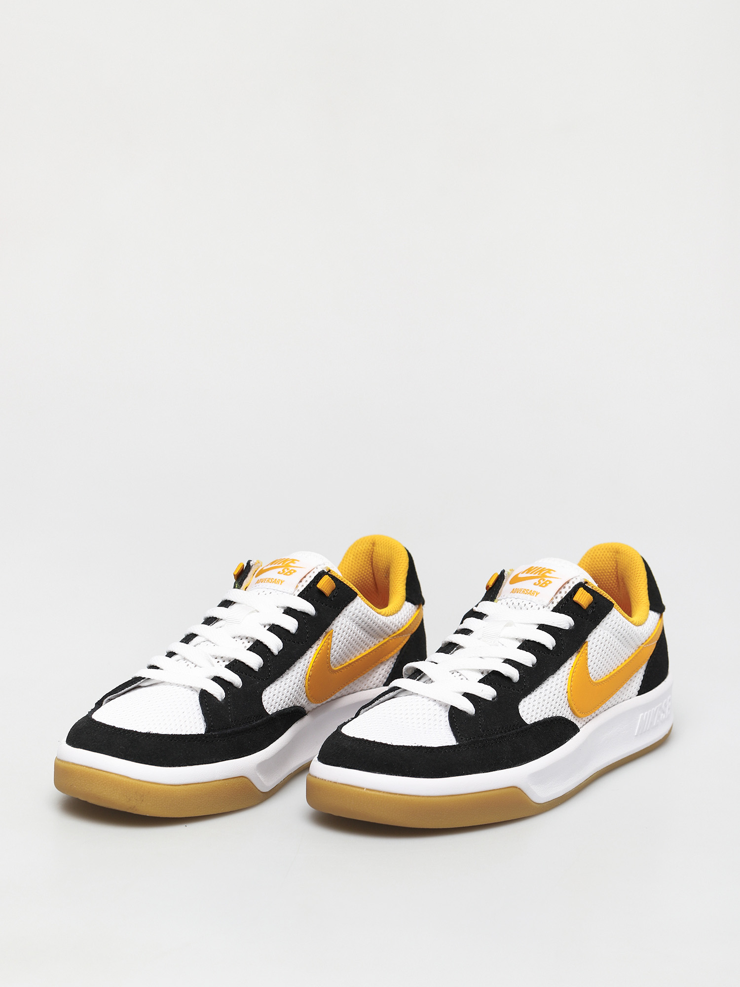 Nike SB Adversary Cipők (black/university gold white)