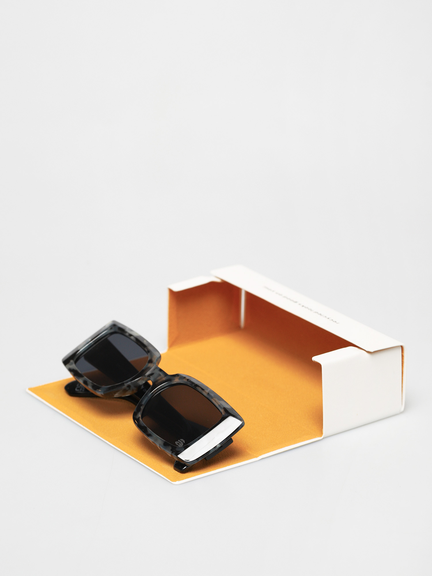 Szade Dart Napszemüvegek (stoned saxe/elyssium blk/ink)