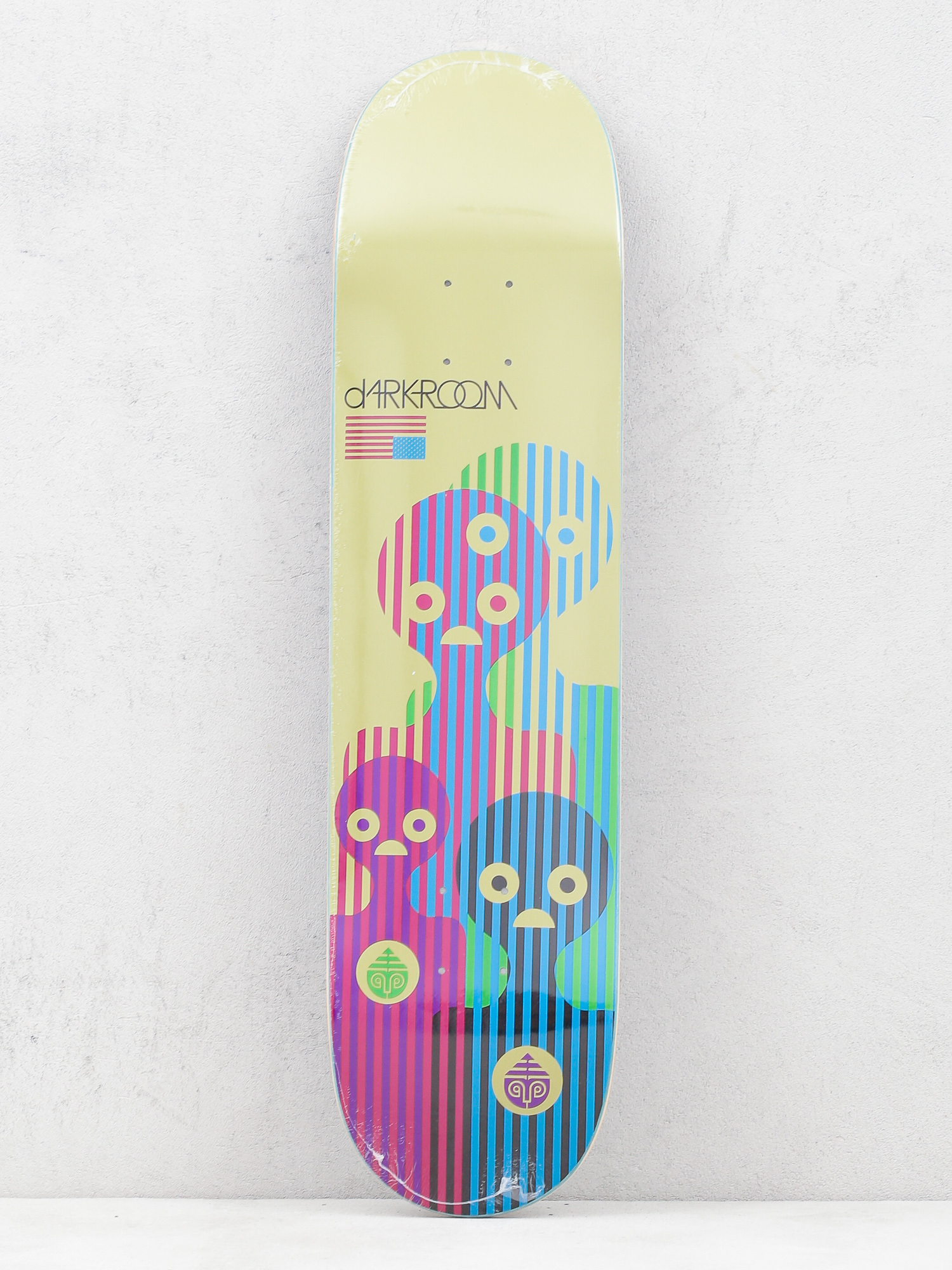 Darkroom The Terror Gördeszka lap (golden/assorted)