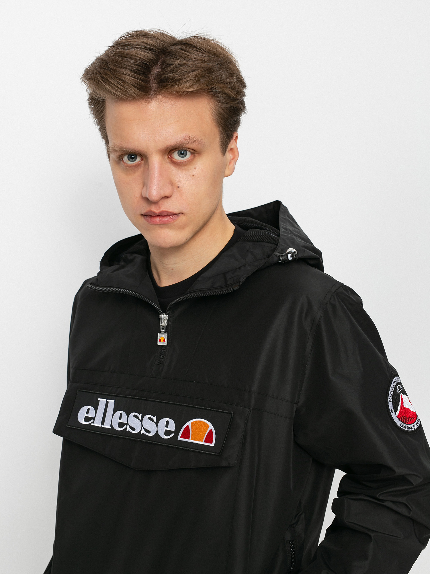 Ellesse Mont 2 Dzseki (black anthracite)