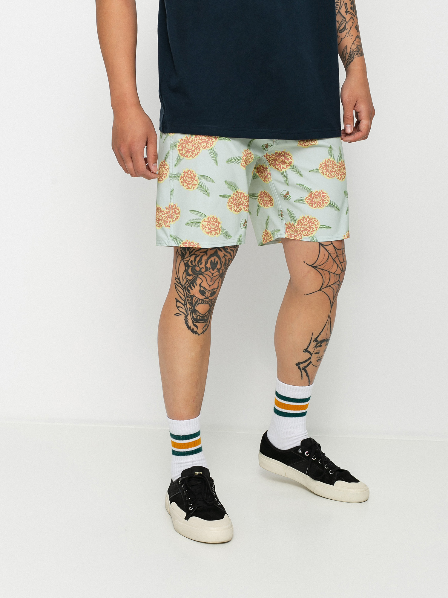 RVCA Luke P Floral Trunk Boardshort (green tea)
