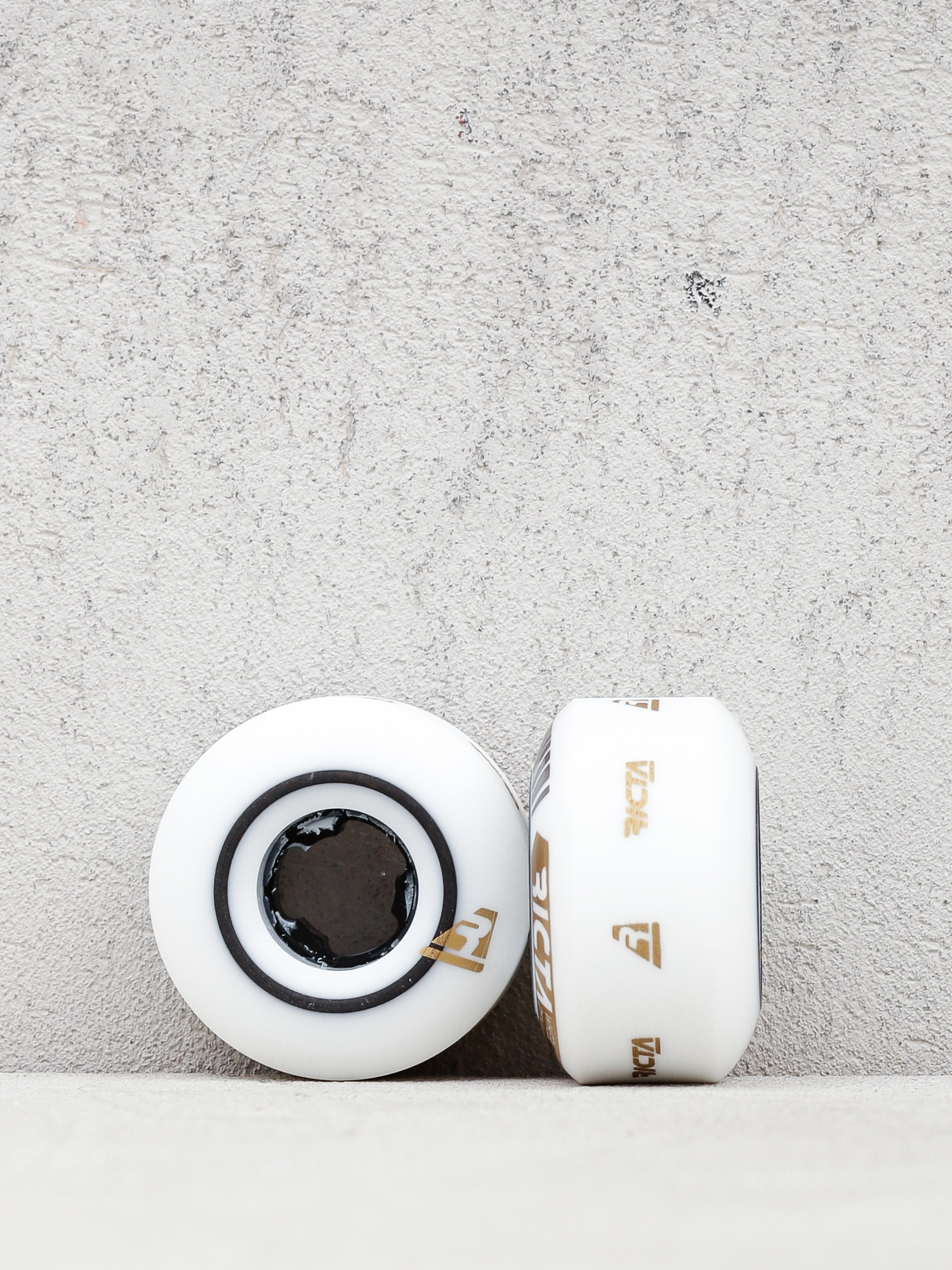 Ricta Speedrings Slim 99a Gördeszka kerék (white/gold)