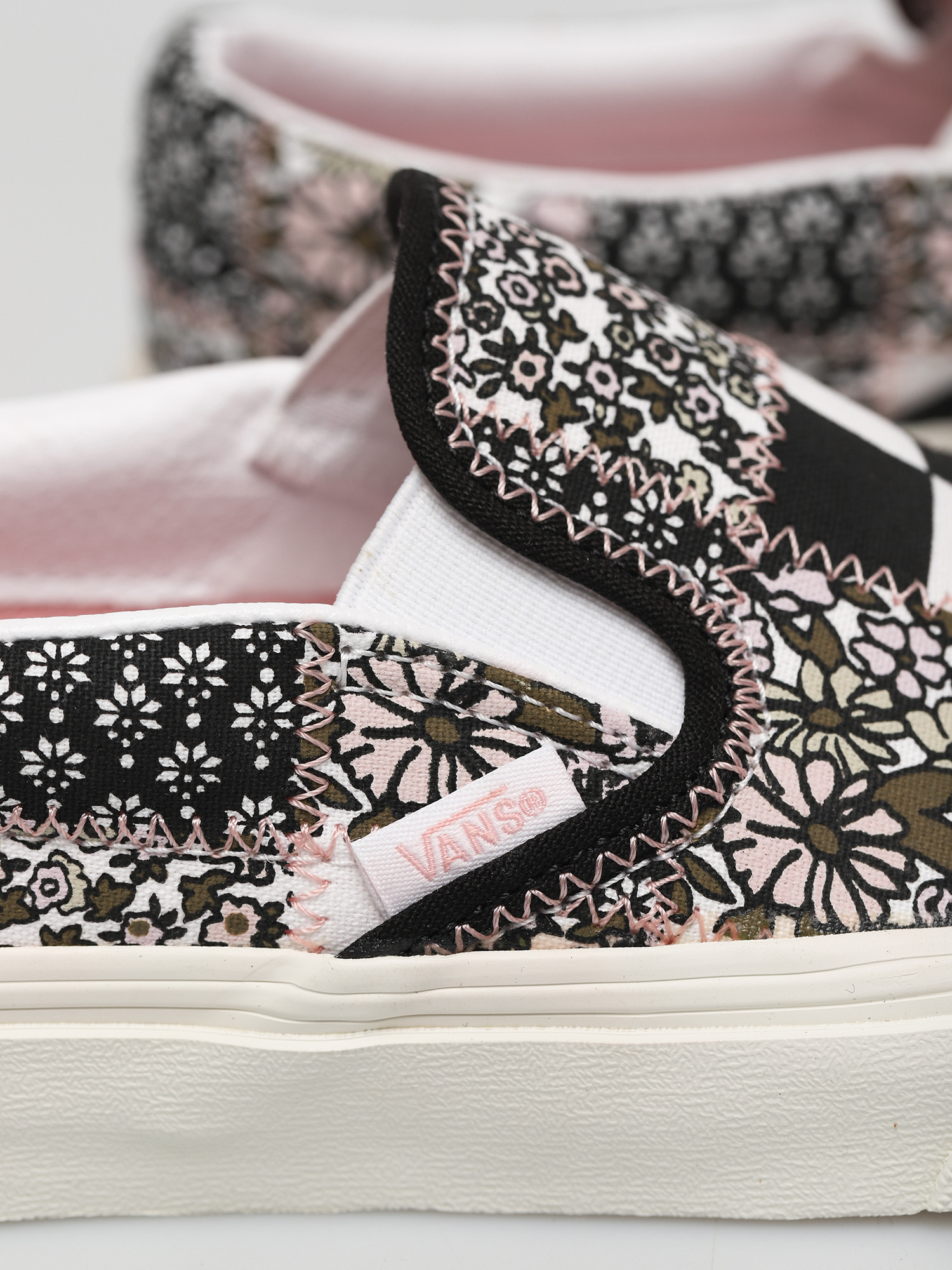 Vans Classic Slip On Cipők (patchwork flrl/mltmshmlw)