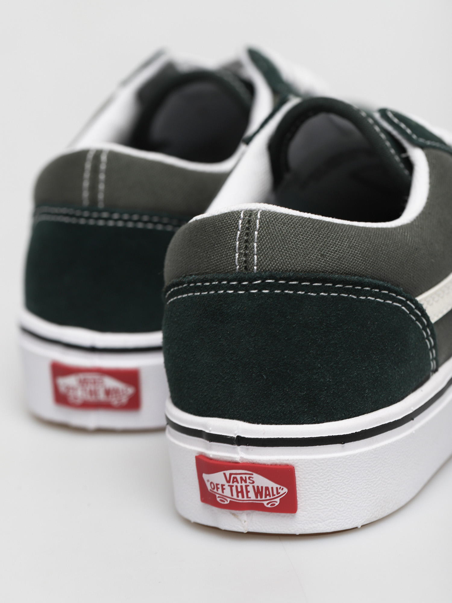 Vans Comfycush Old Skool Cipők (suede canvas/thymescarab)