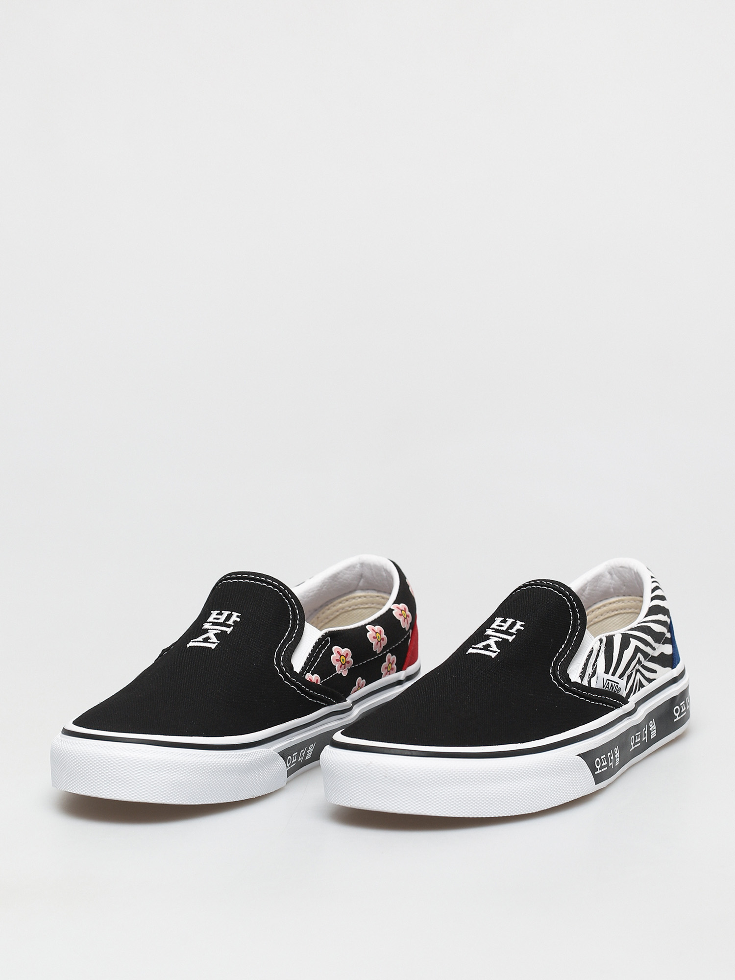 Vans Classic Slip On Cipők (koreantypgrphy/rcgrdtrbl)