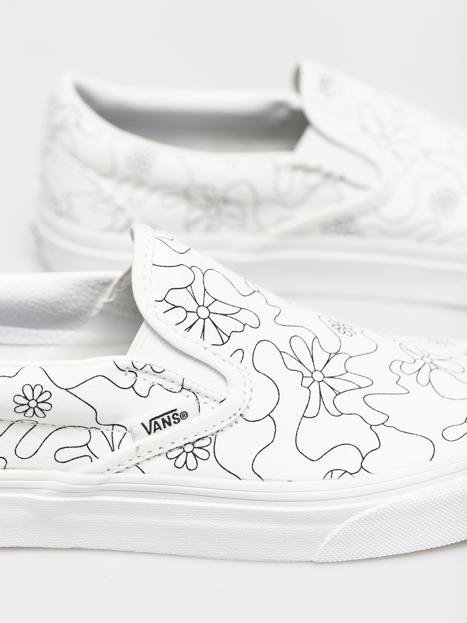 Vans Classic Slip On Cipők (u paint/camo daisy)