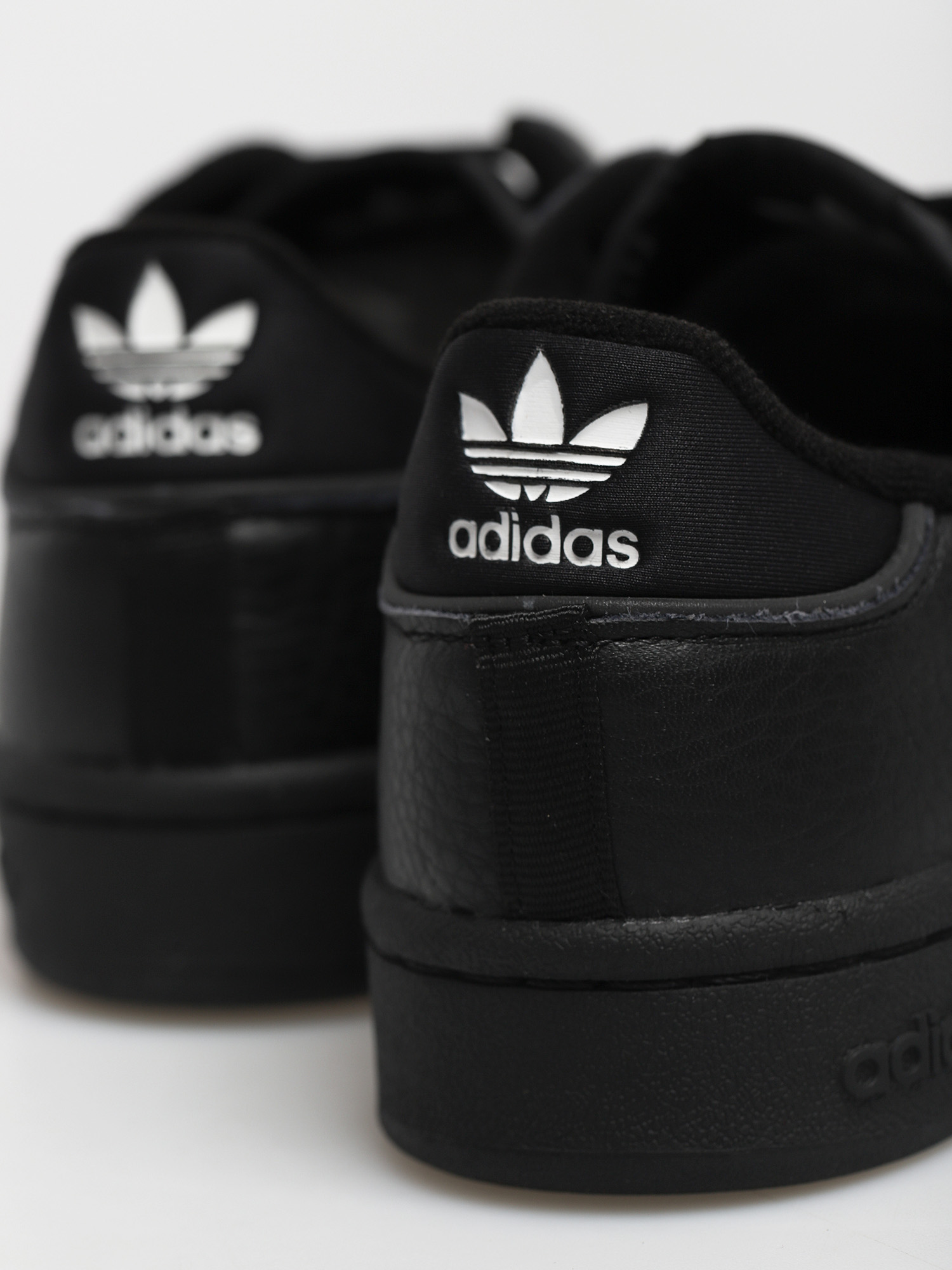 adidas Originals Continental 80 Stripes Cipők (cblack/conavy/vivred)