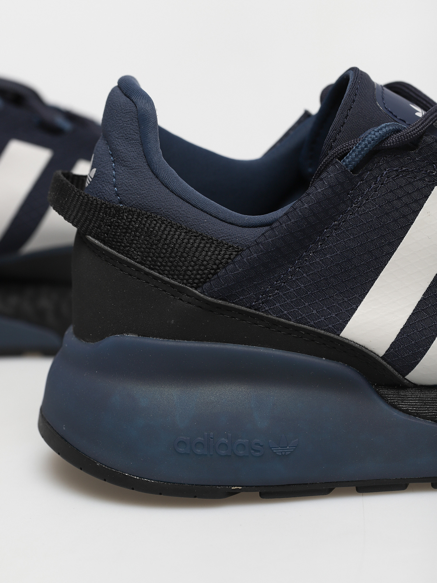 adidas Originals ZX 2K Boost Pure Cipők (legink/greone/cblack)