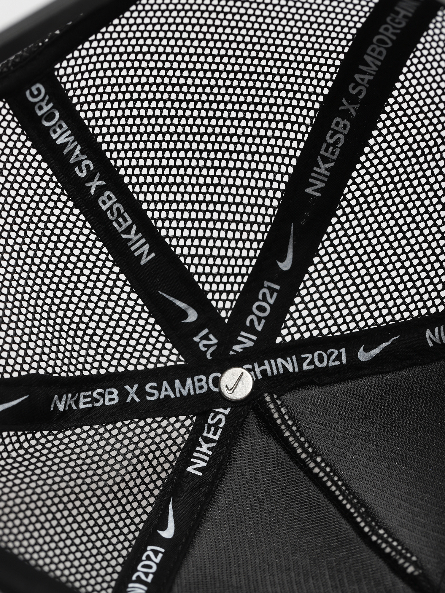 Nike SB X Samborghini Cl99 Trucker Baseball sapka (black)