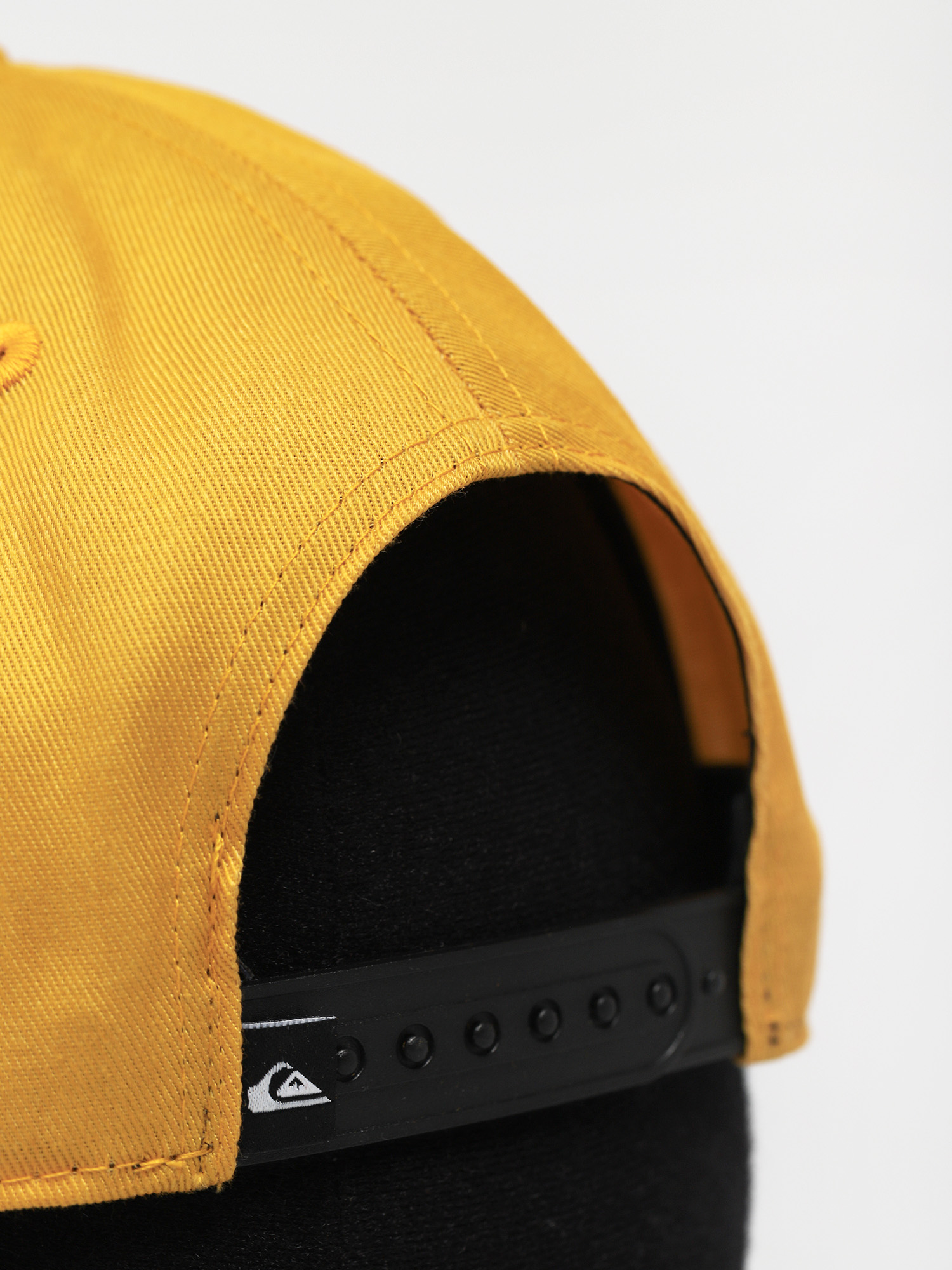 Quiksilver Decades Baseball sapka (nugget gold)