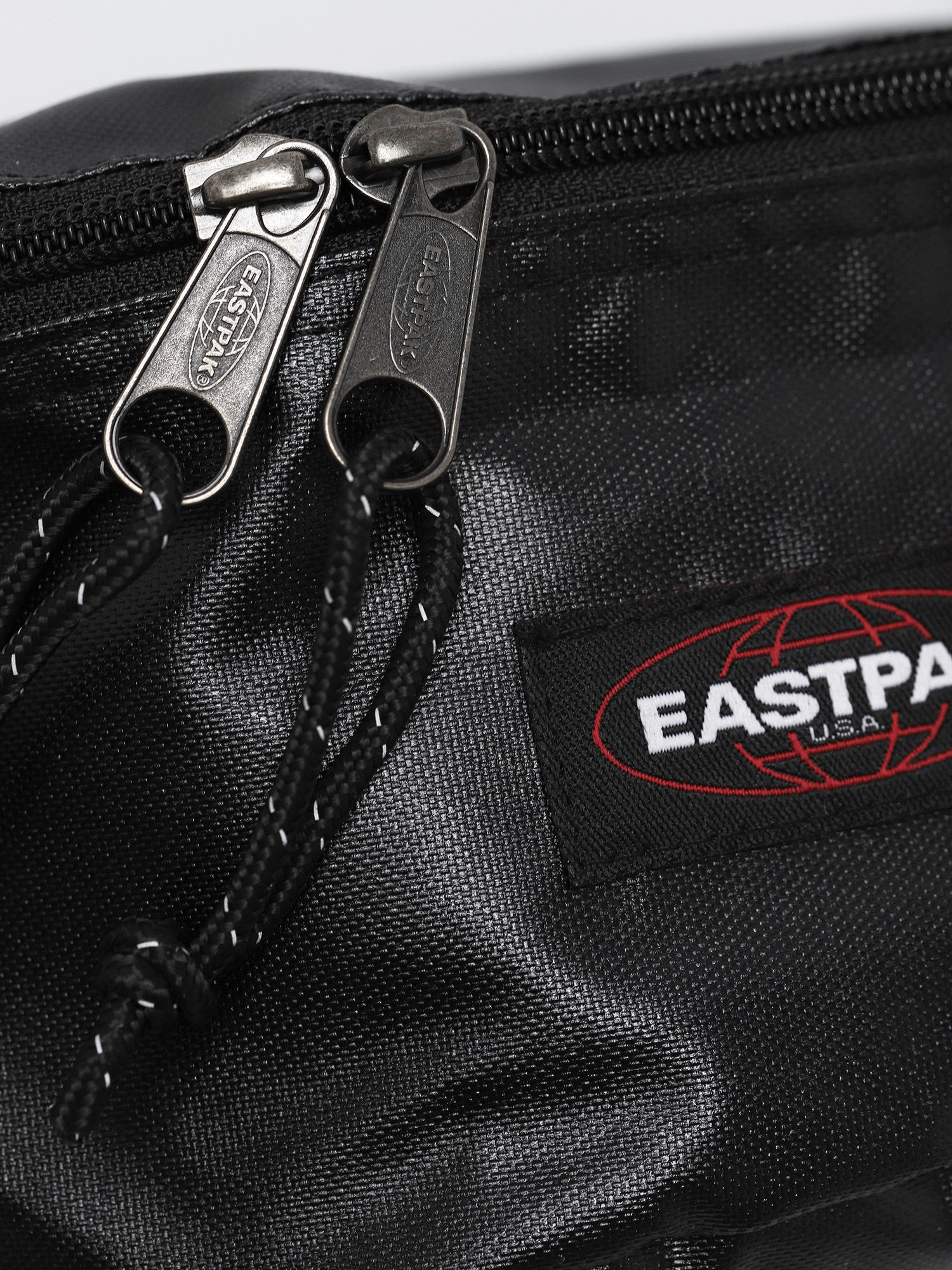 Eastpak Springer Övtáska (shine black)