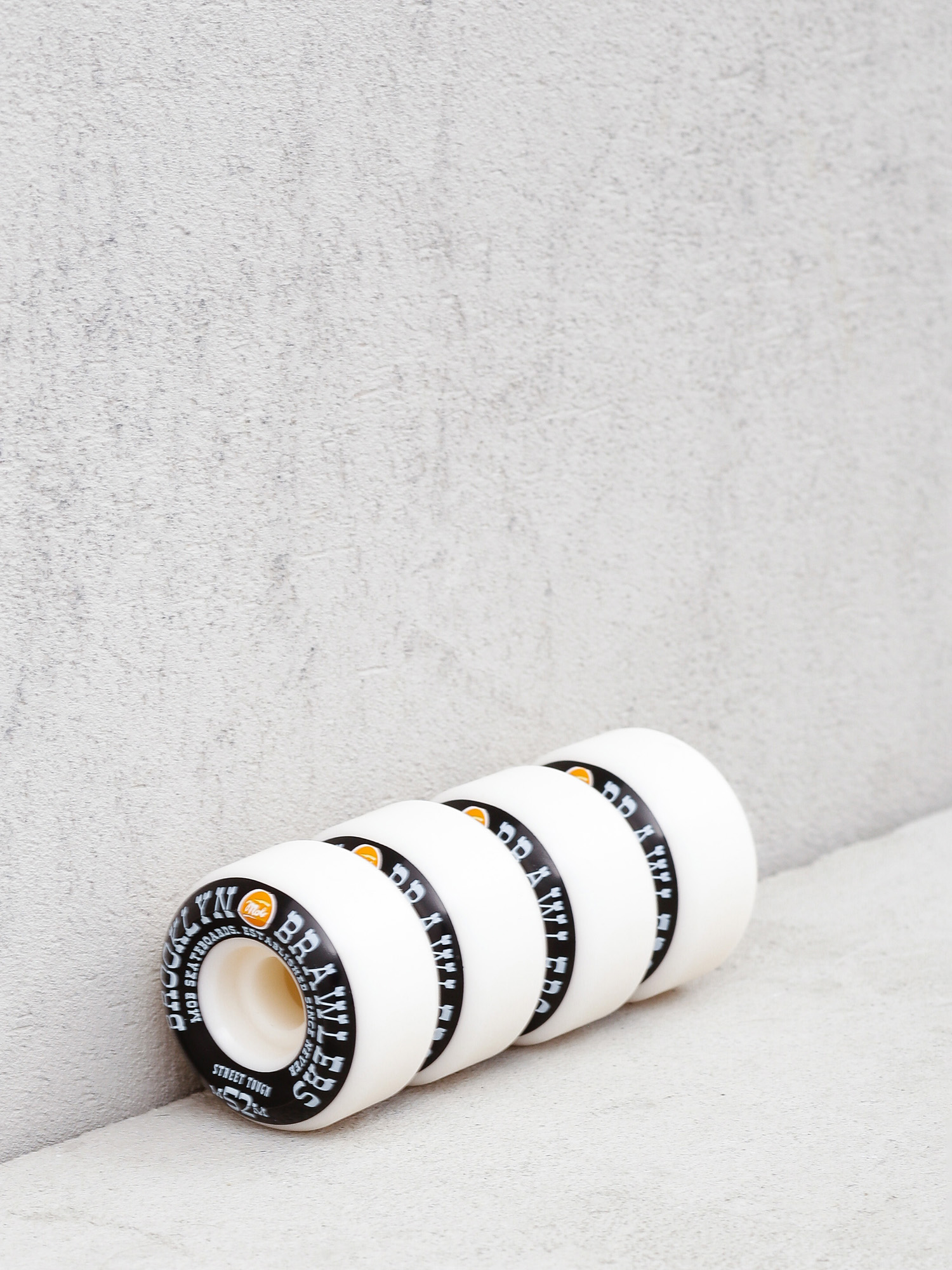 Mob Skateboards Brooklyn Brawlers Gördeszka kerék (white/black/orange)