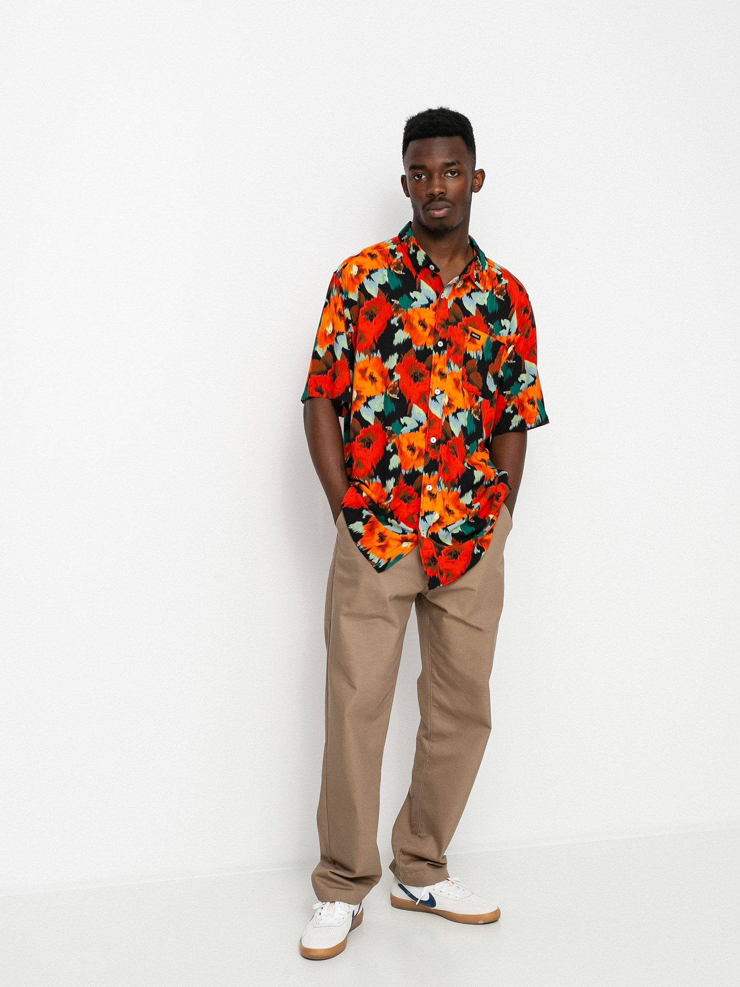 RVCA Wonder Floral Ing (black)