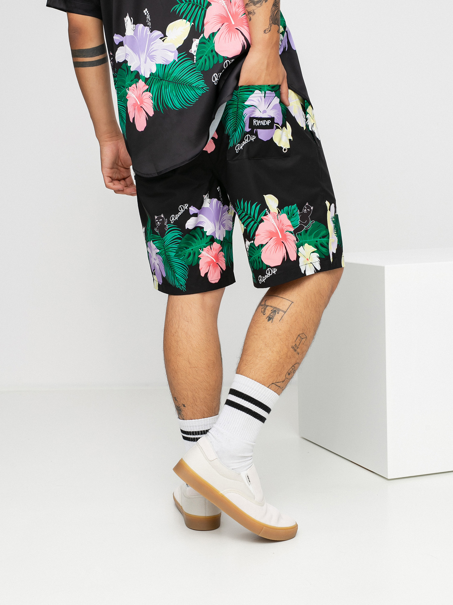 RipNDip Pablo Boardshort (black)