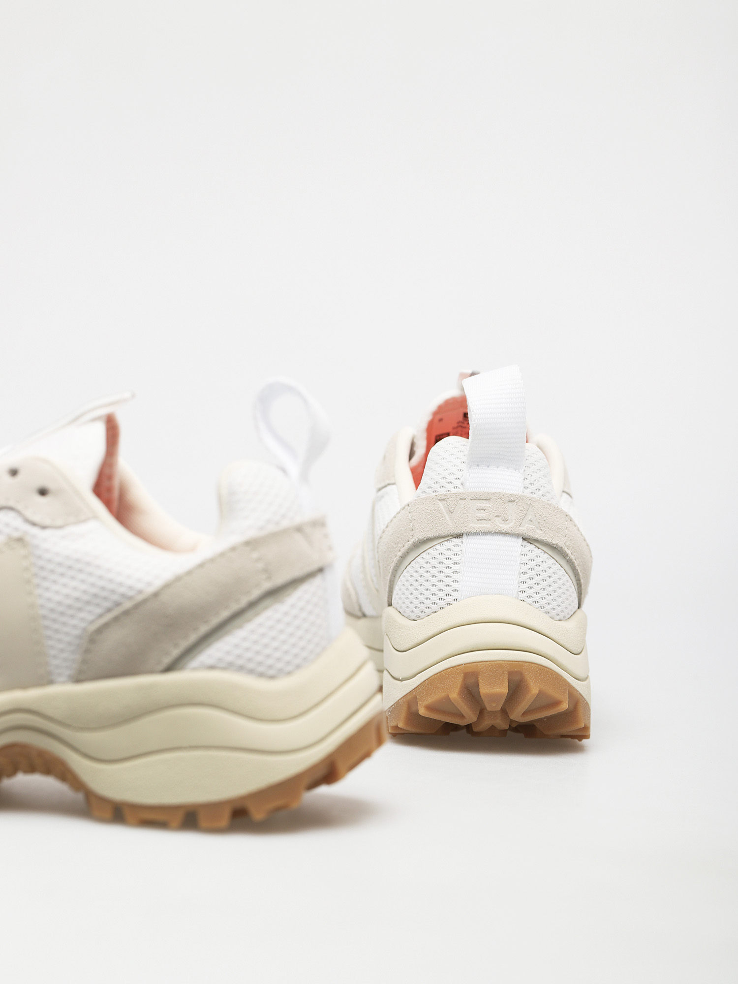 Veja Venturi Cipők Wmn (alveomesh white pierre natural)